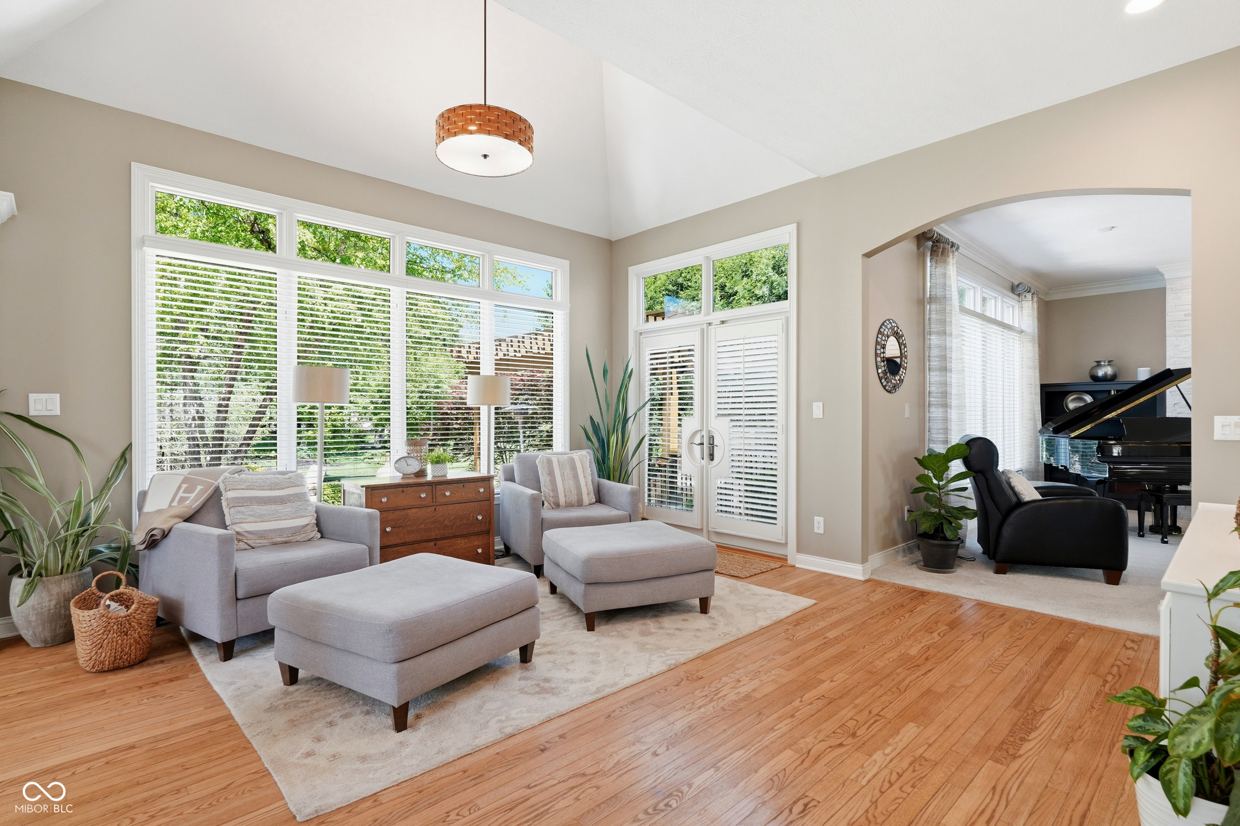 5922 Fife Trail