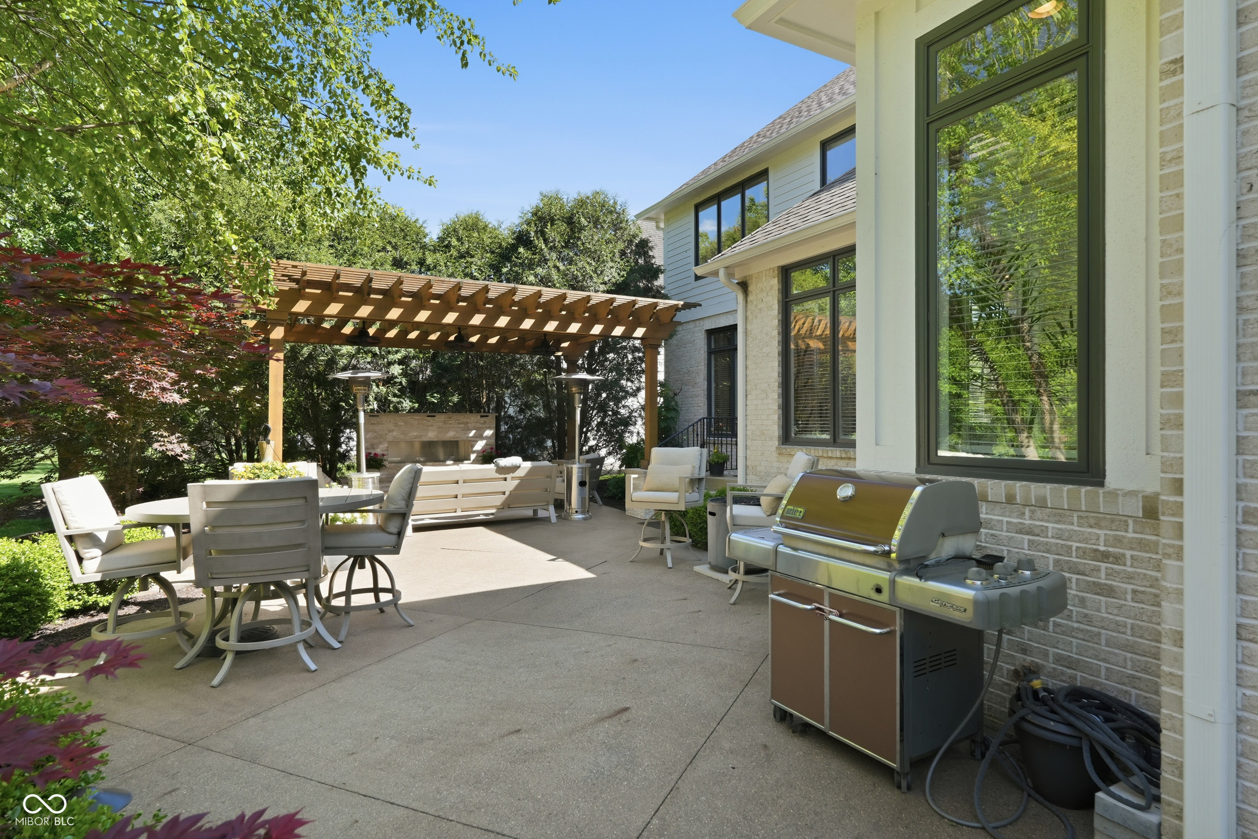 5922 Fife Trail
