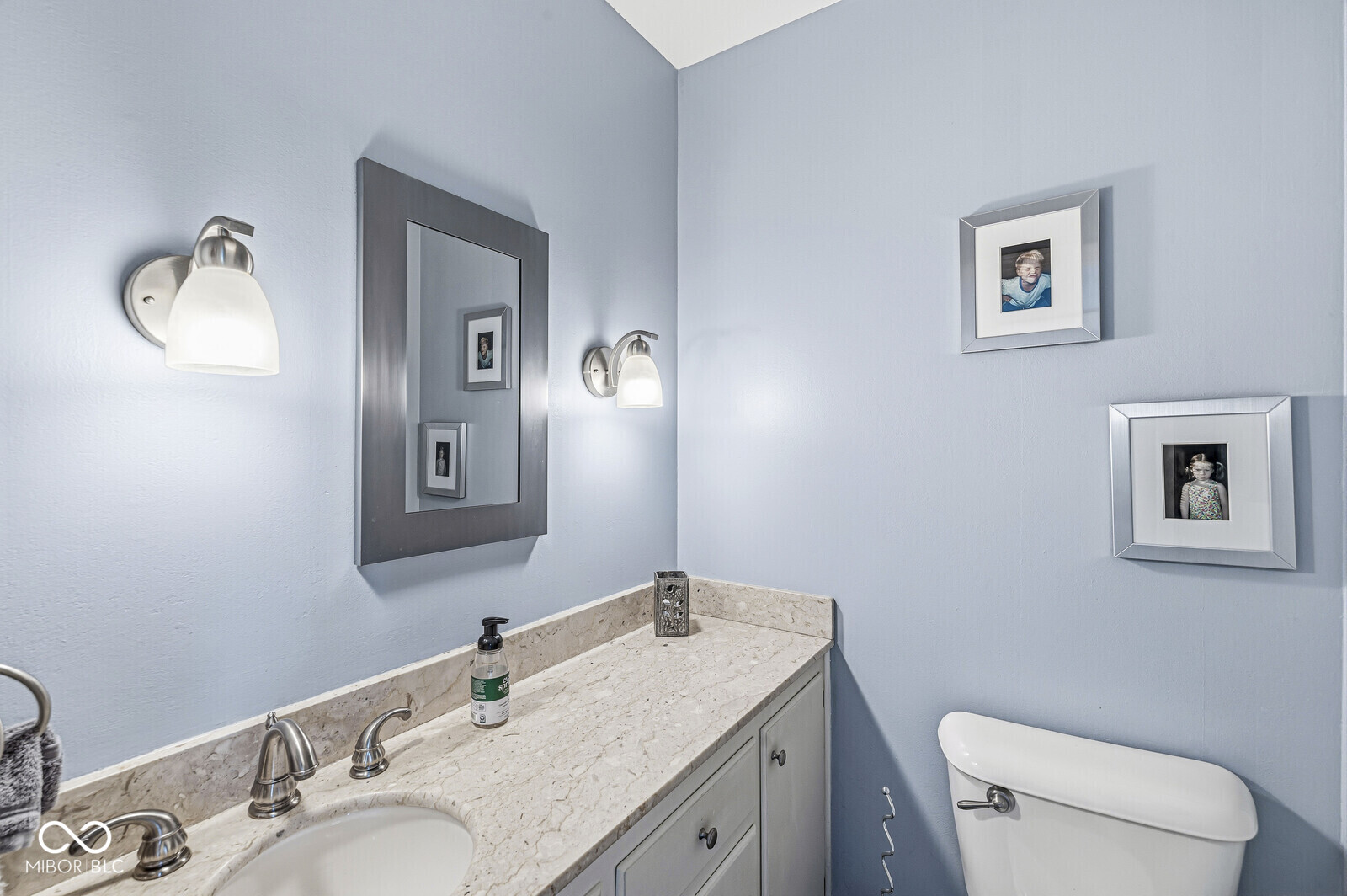 432 W 83rd Street