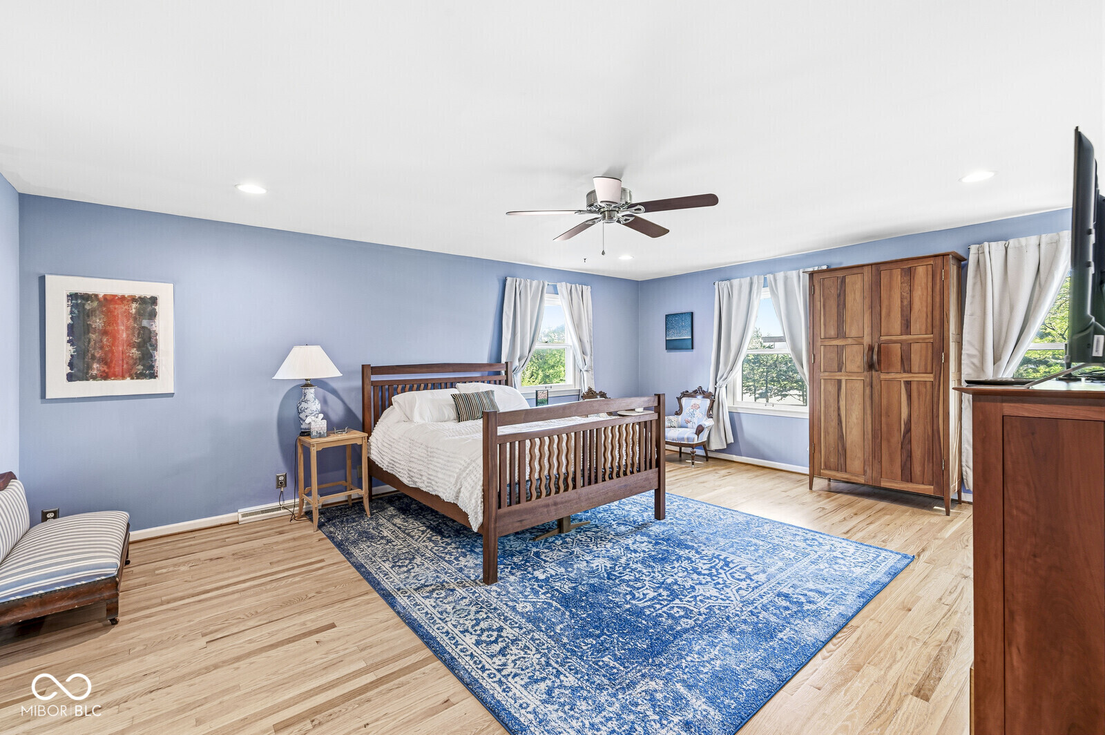 432 W 83rd Street