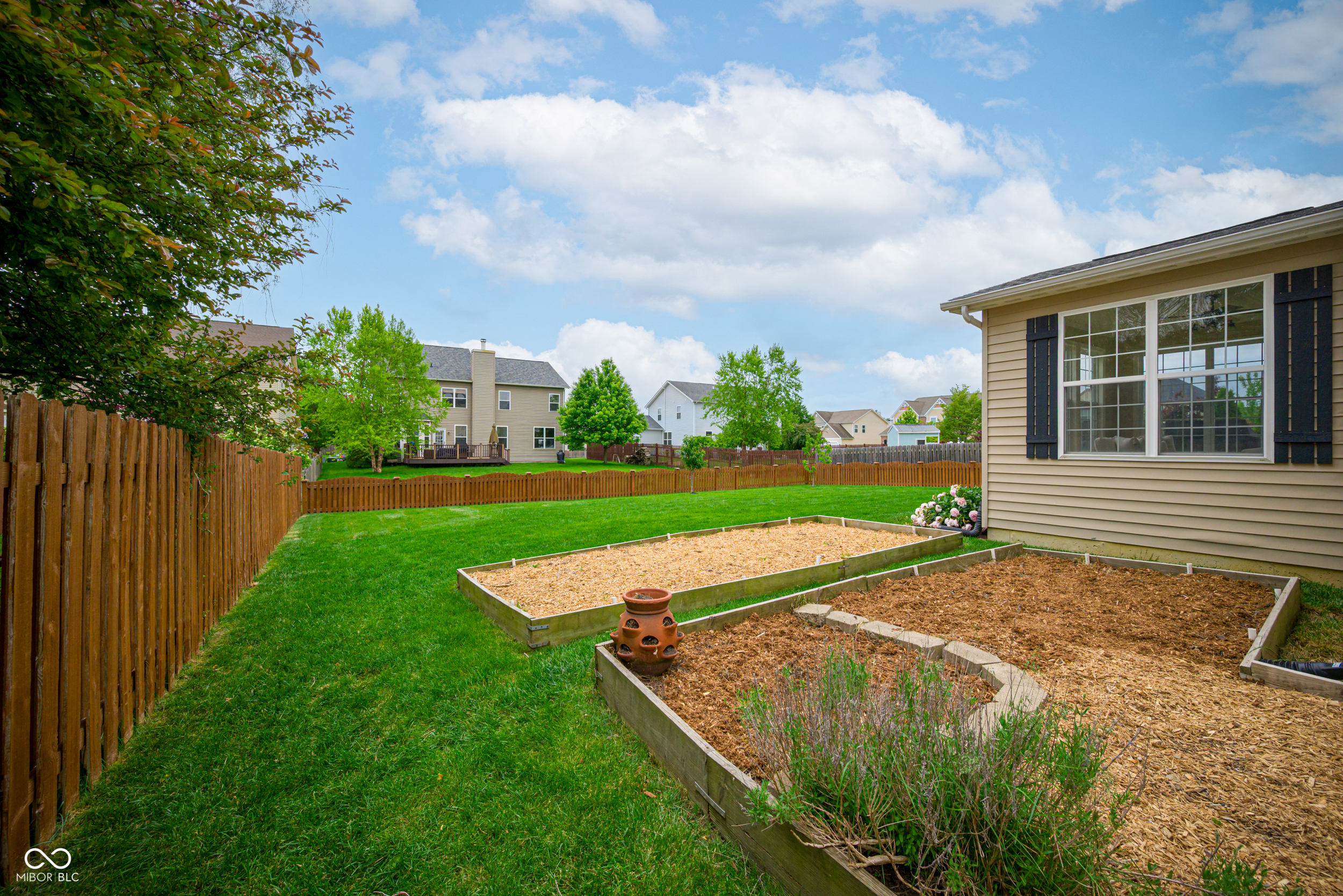 6103 Golden Eagle Drive