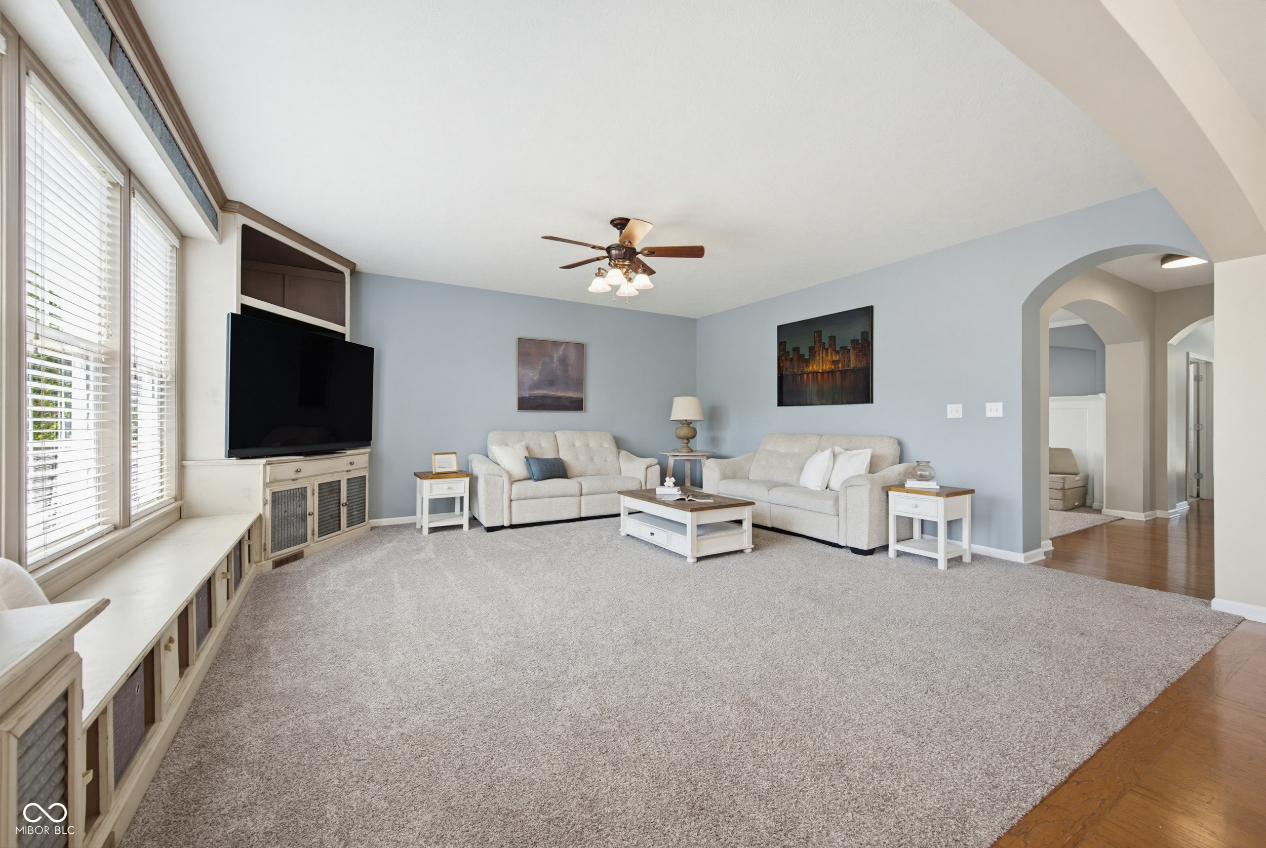 6103 Golden Eagle Drive