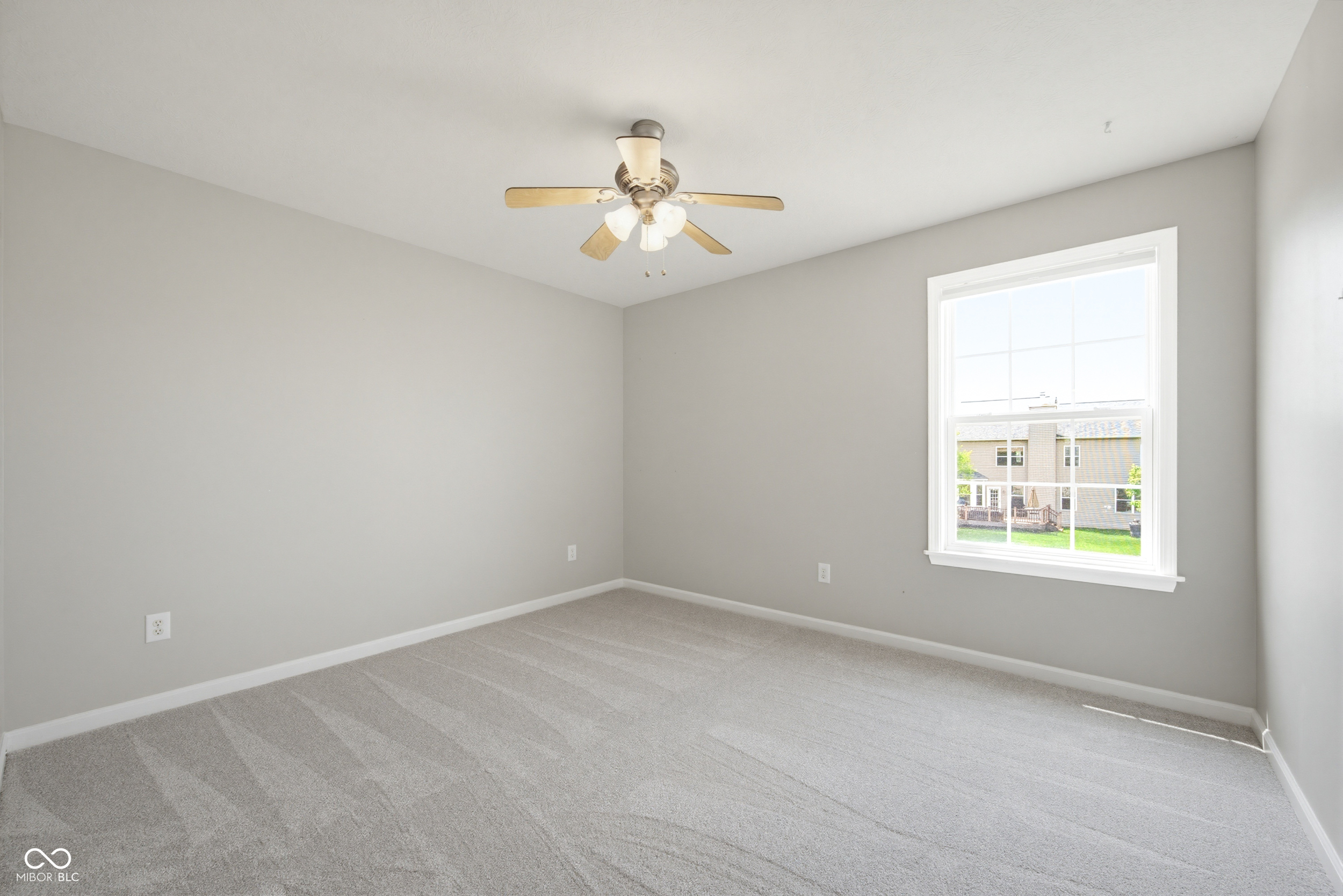 6103 Golden Eagle Drive