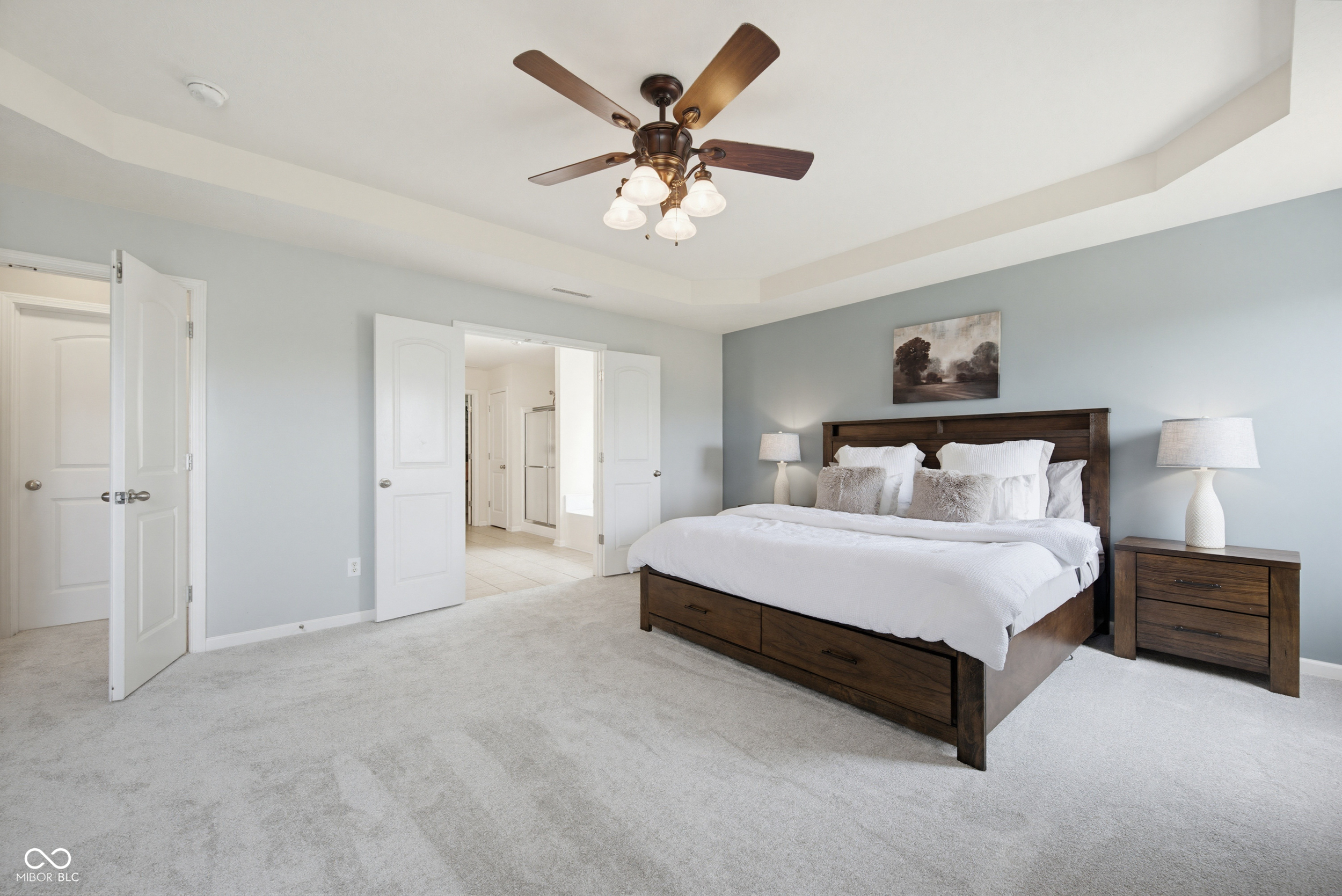 6103 Golden Eagle Drive