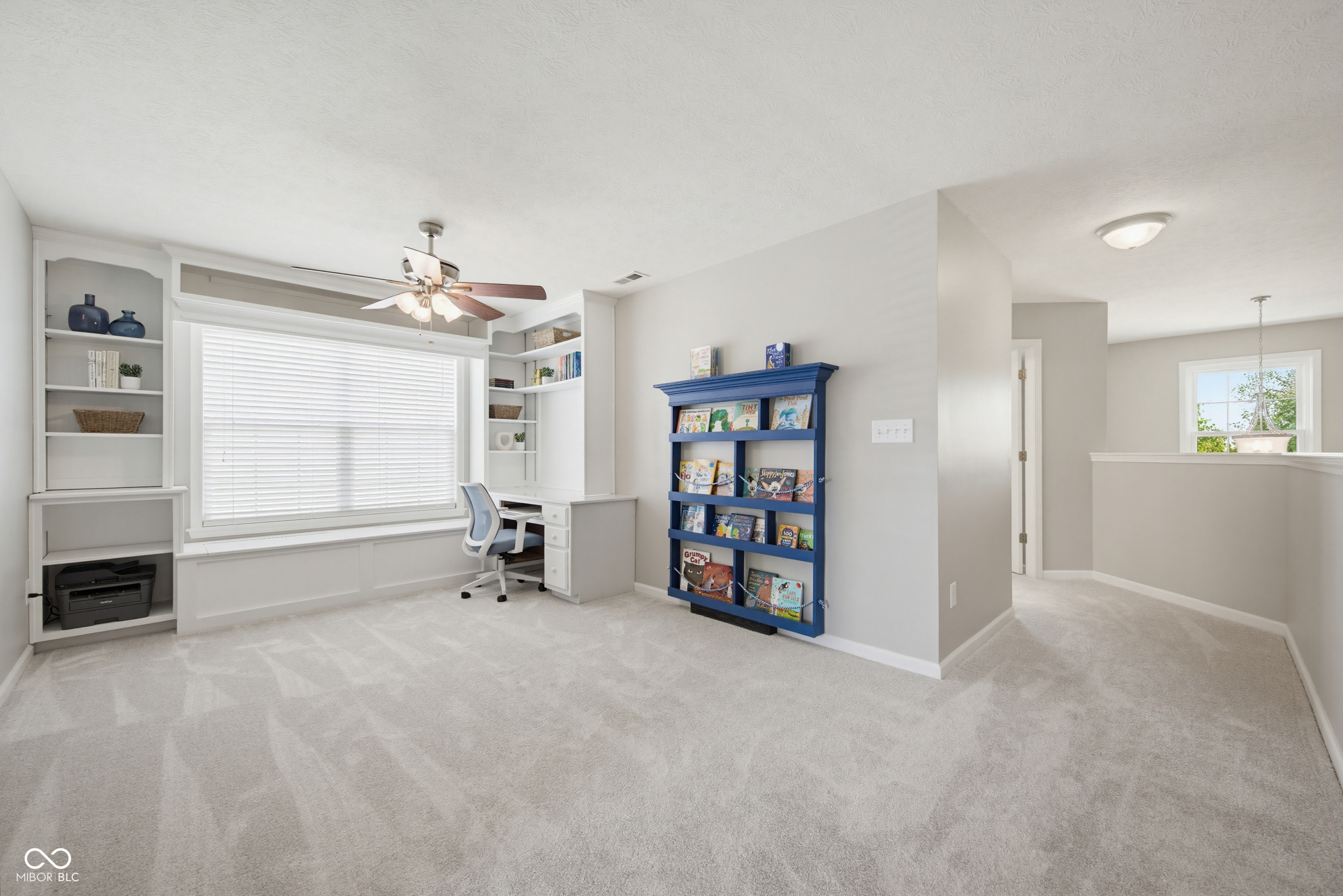 6103 Golden Eagle Drive