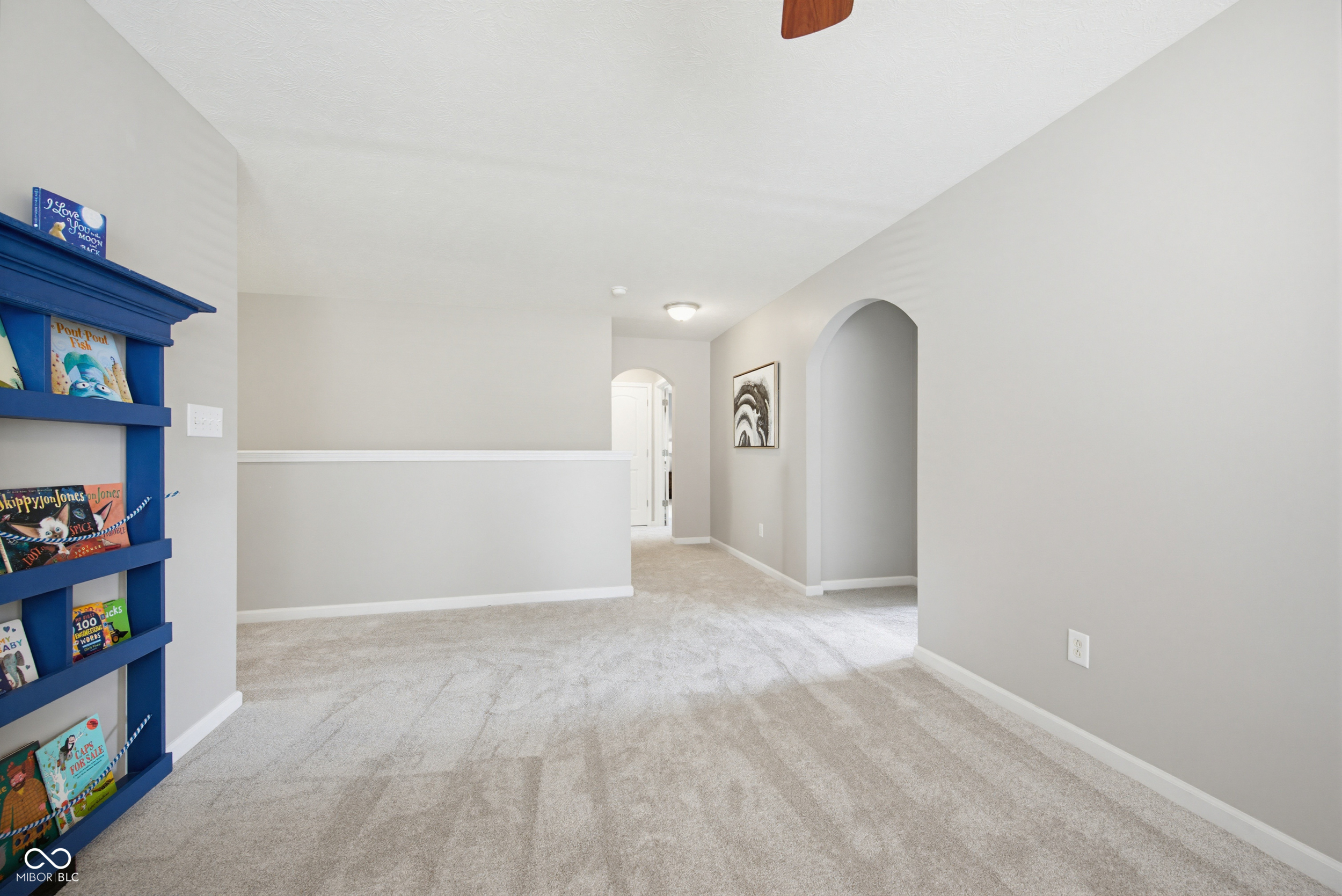 6103 Golden Eagle Drive