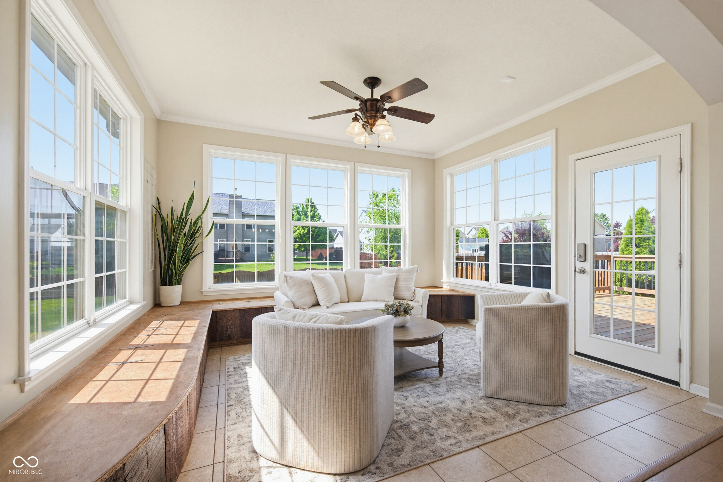6103 Golden Eagle Drive