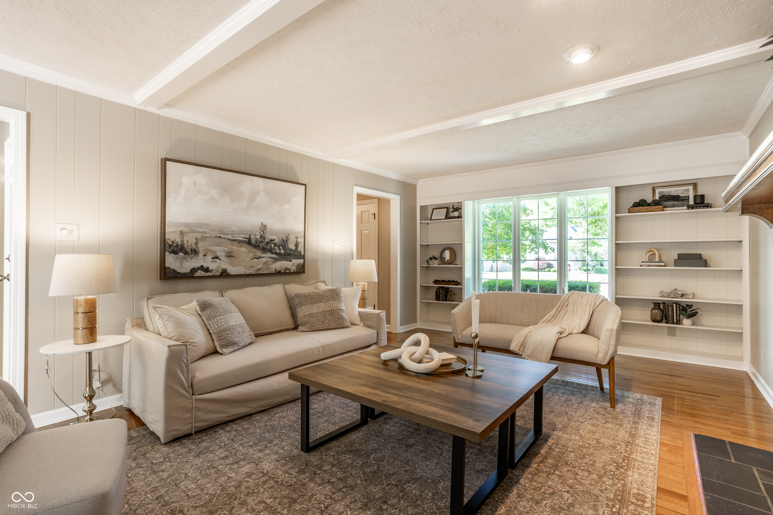3644 E Carmel Drive