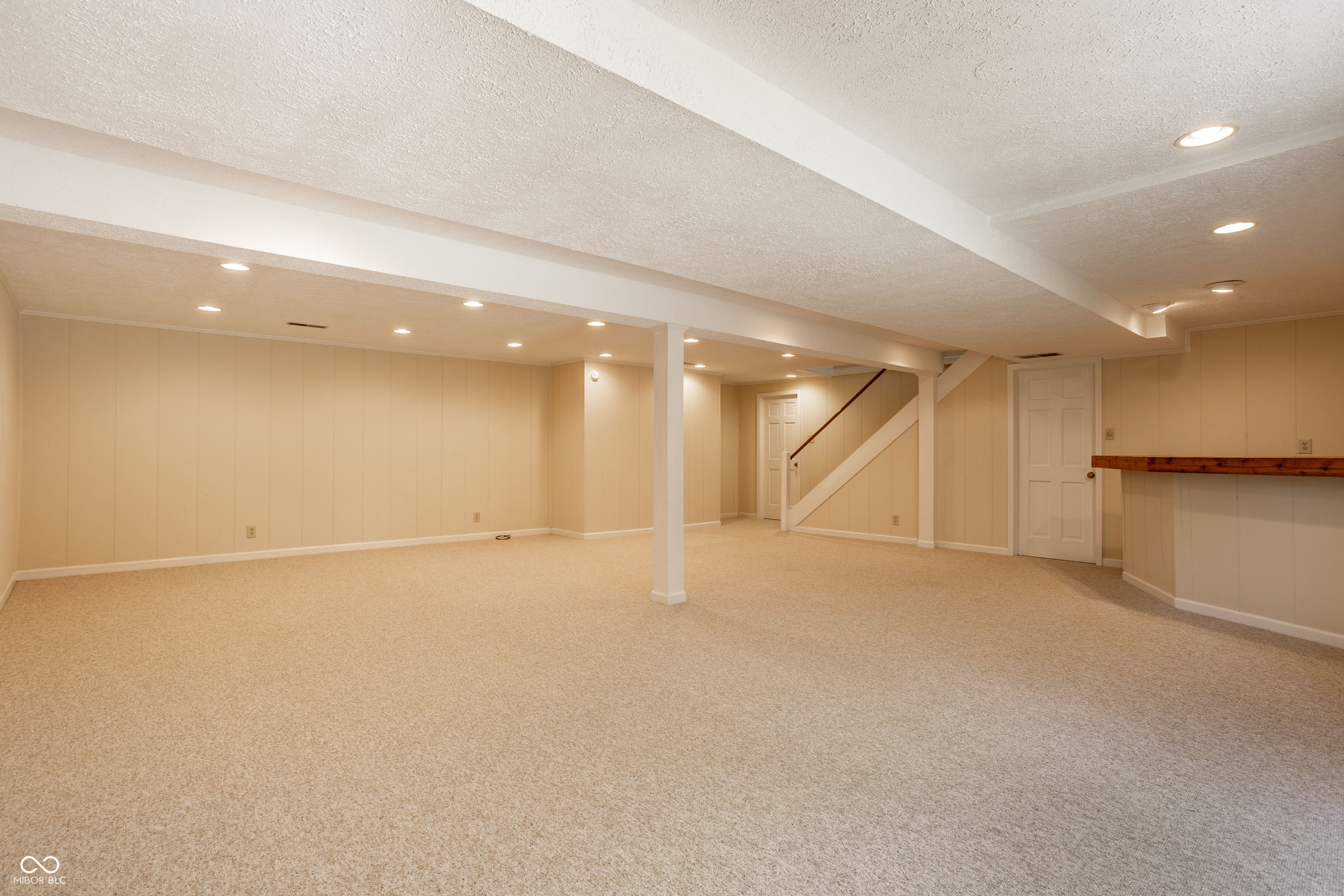 3644 E Carmel Drive