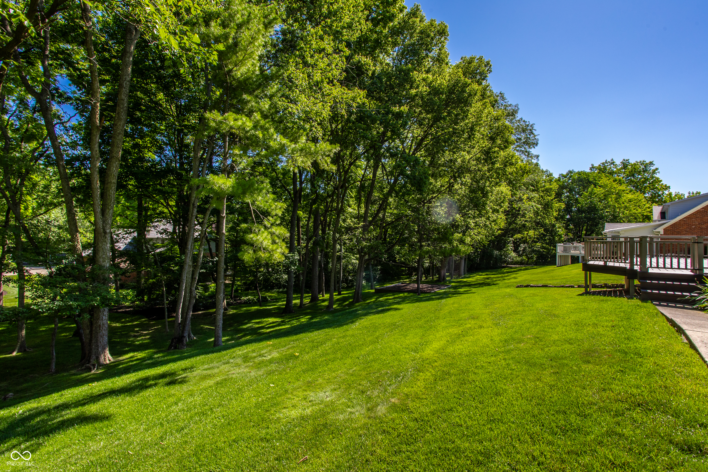 3644 E Carmel Drive