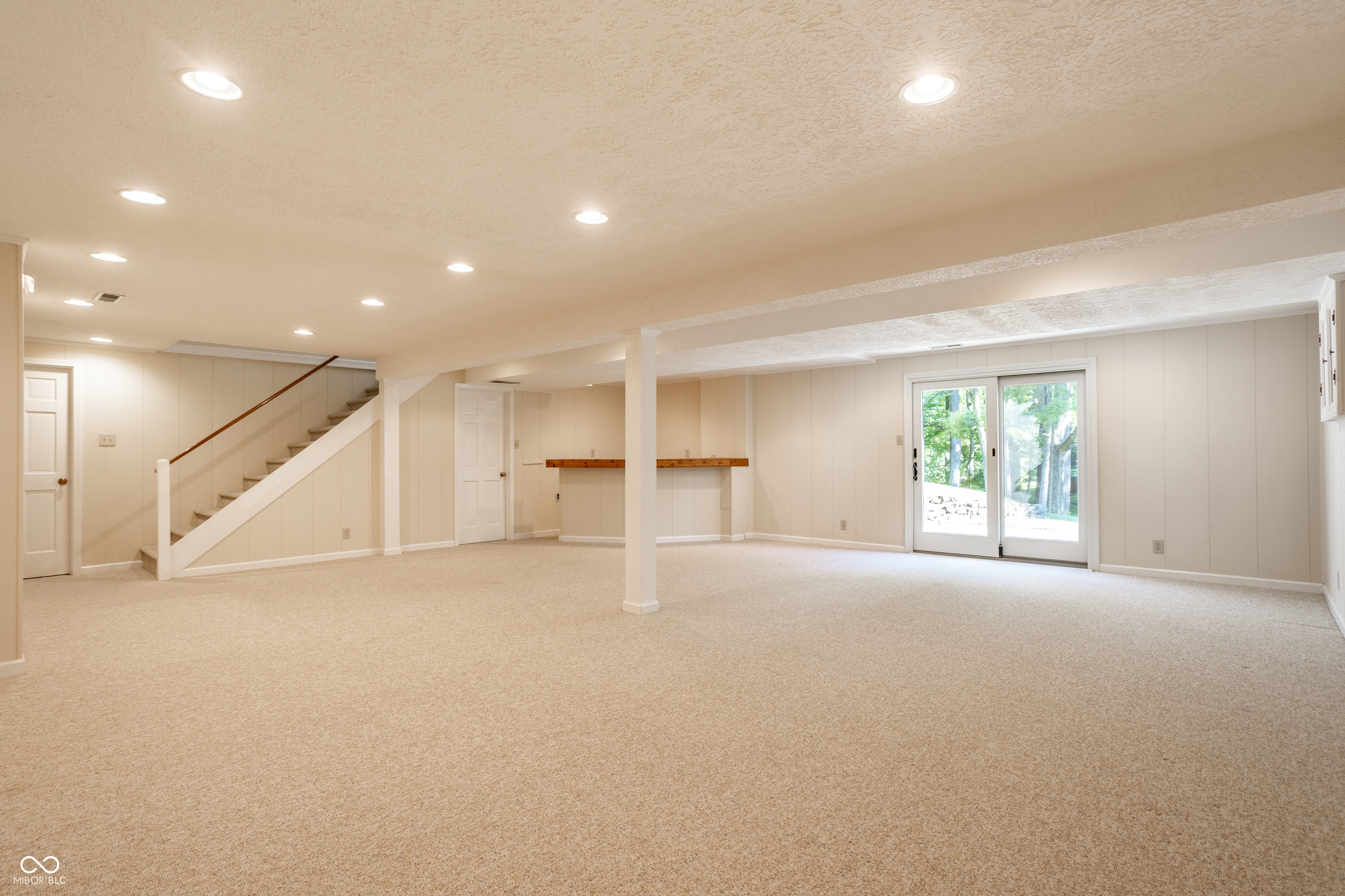 3644 E Carmel Drive