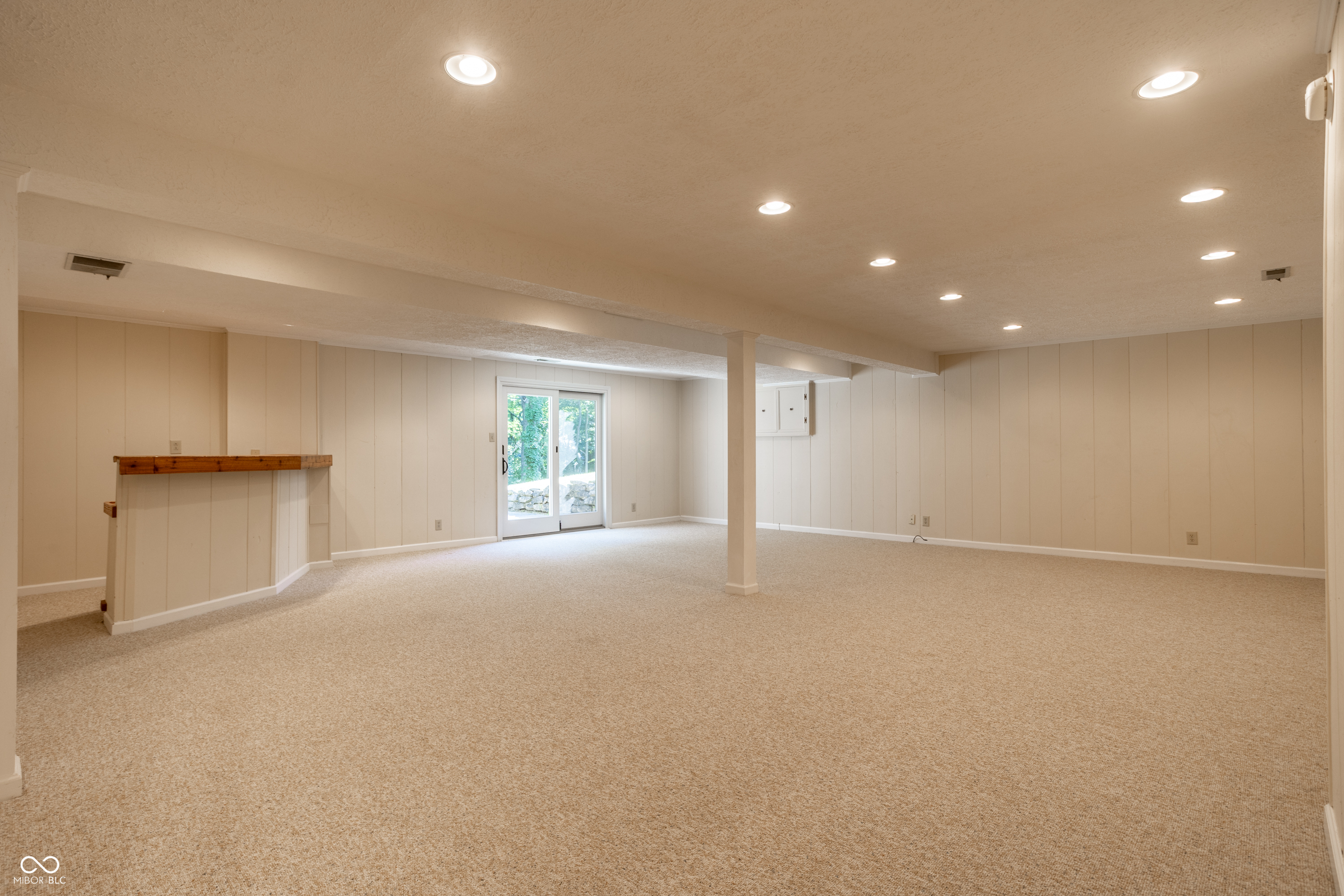 3644 E Carmel Drive