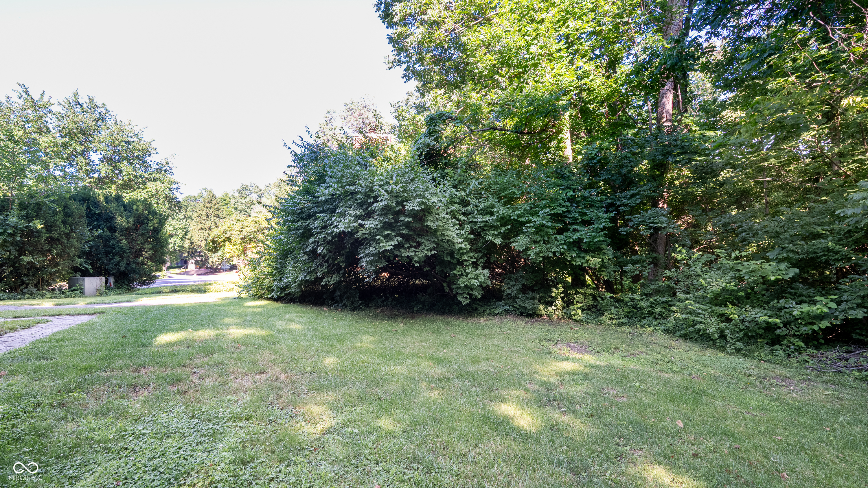 2136 Sequoia Lane