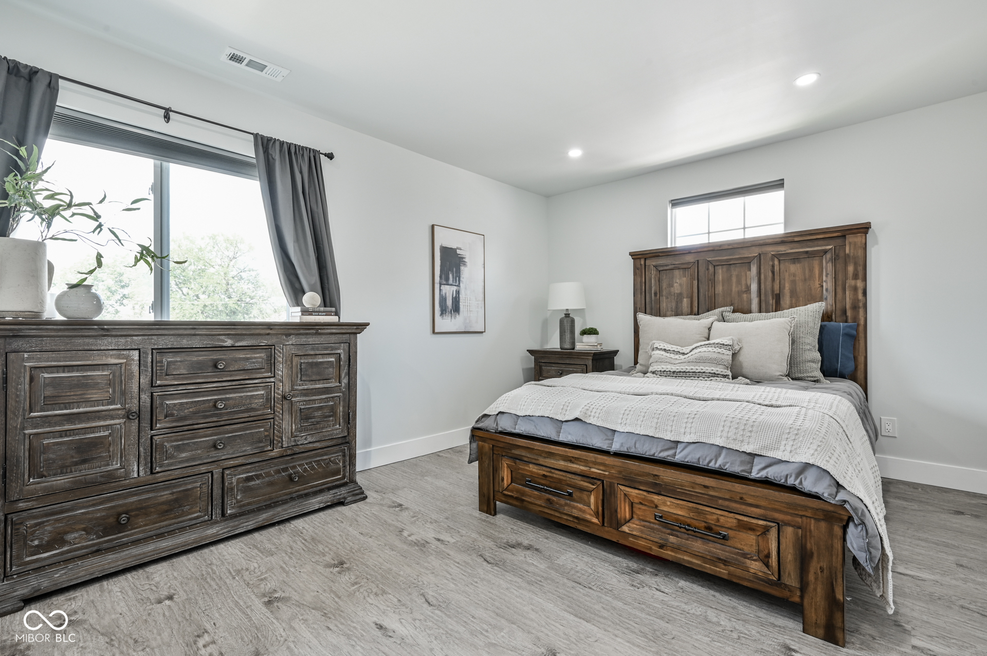 1013 N Lasalle Street