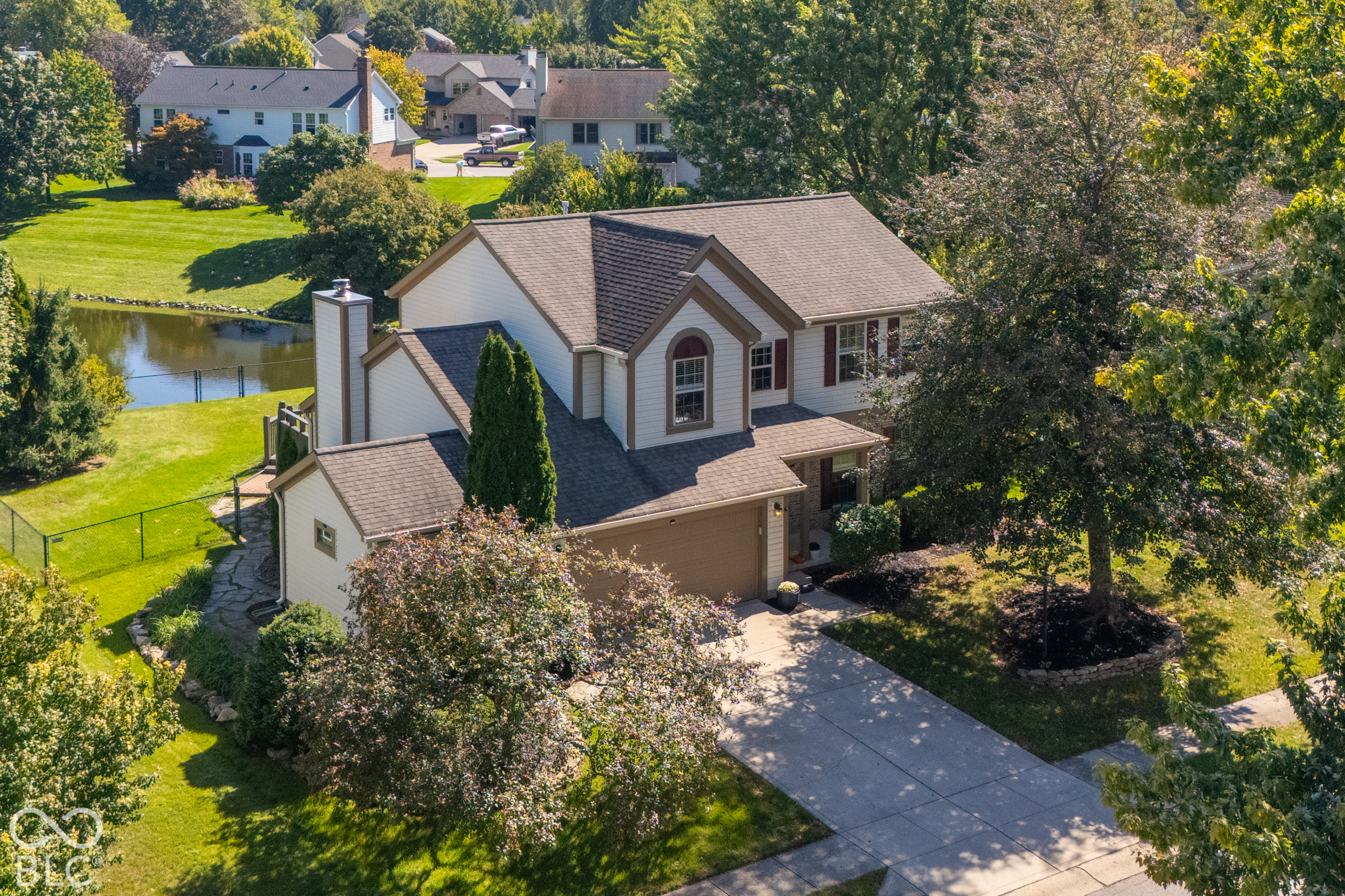 8567 Knoll Crossing