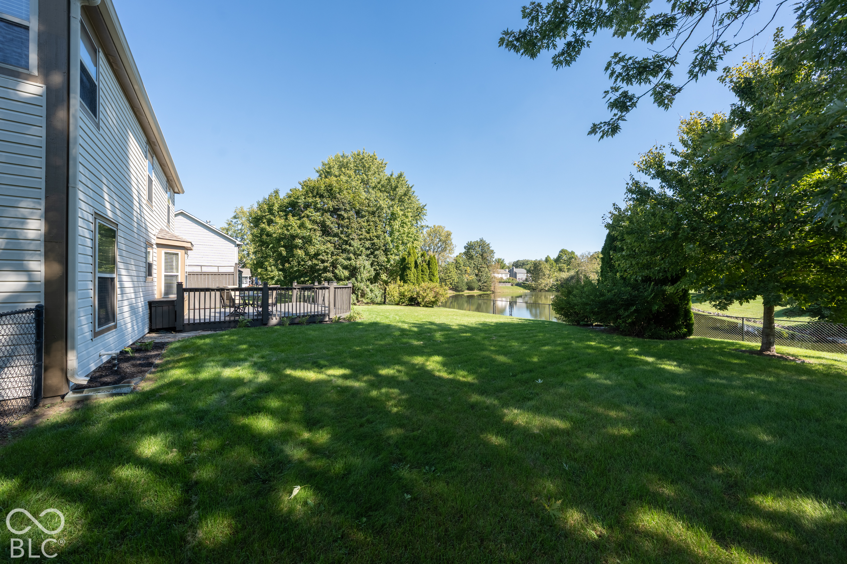 8567 Knoll Crossing