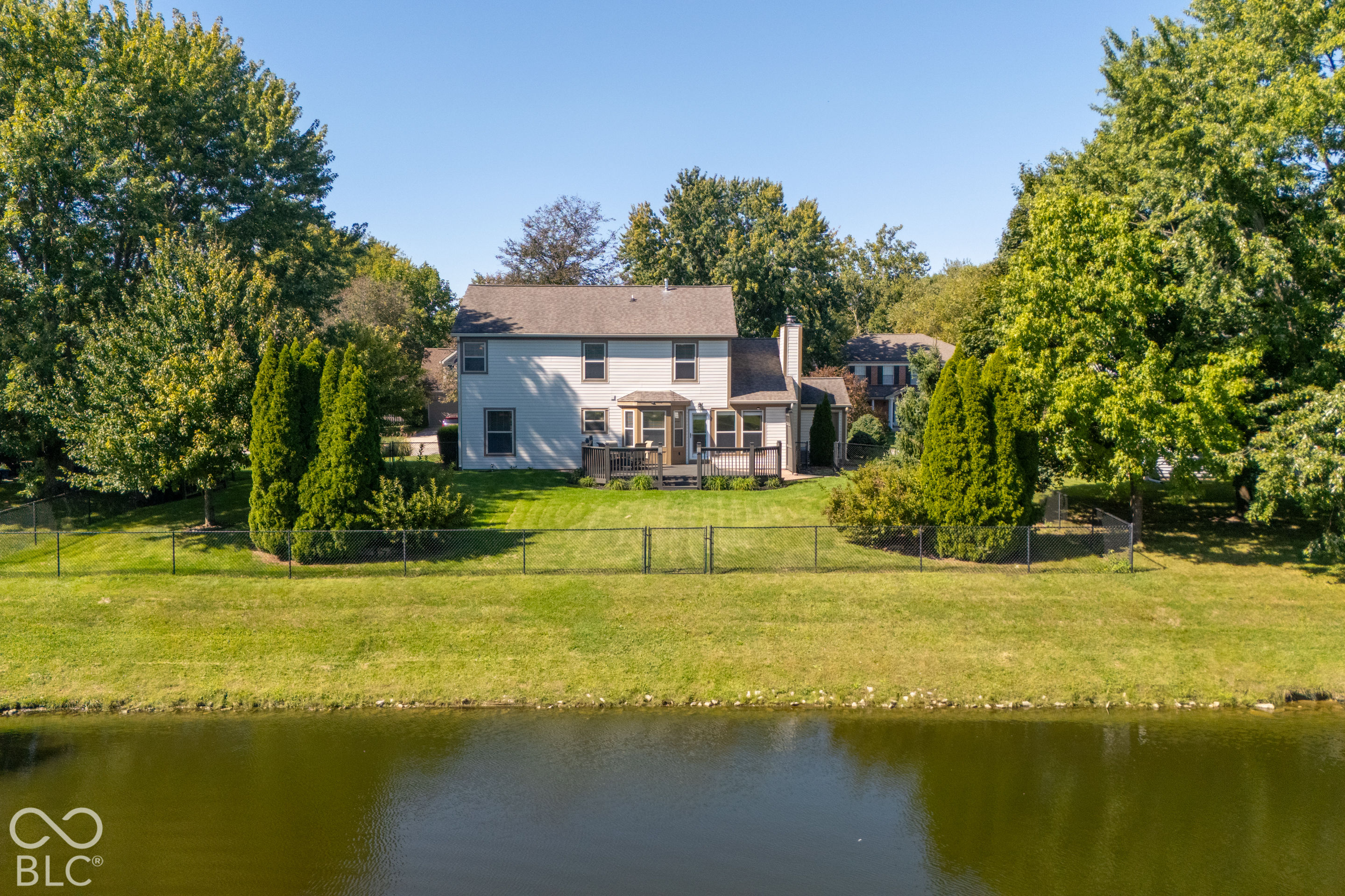8567 Knoll Crossing