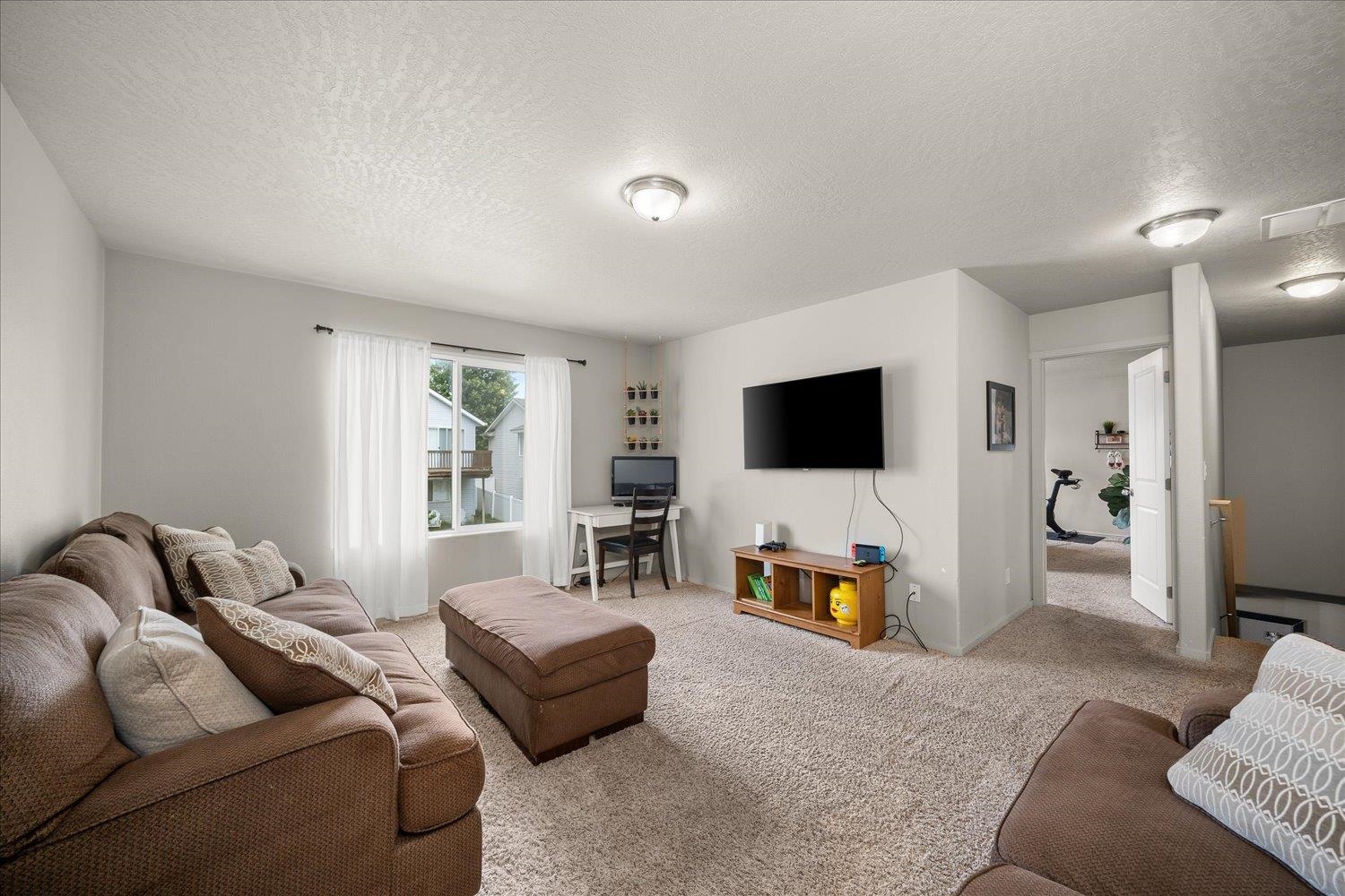 1712 W Kedlin Ln