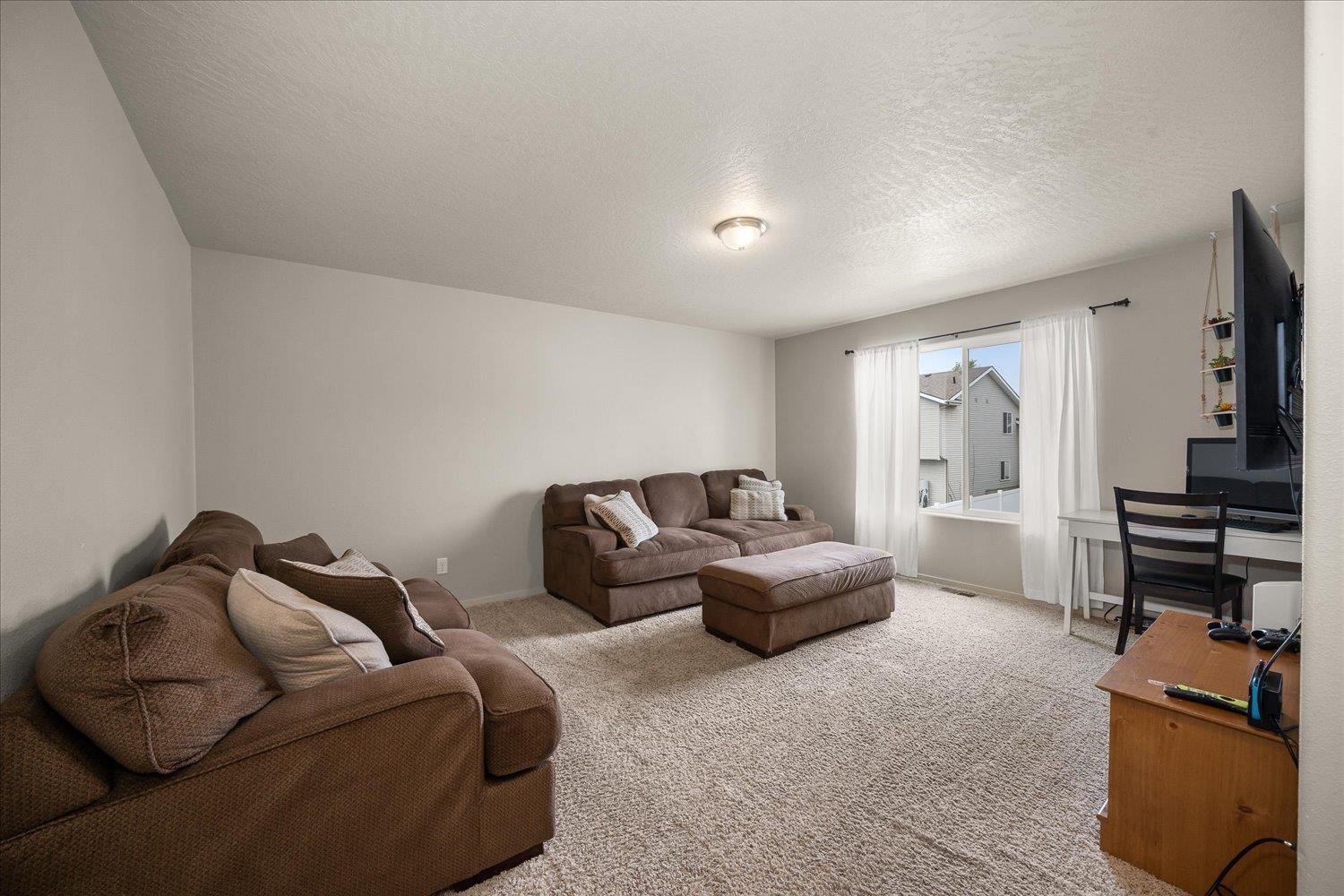1712 W Kedlin Ln