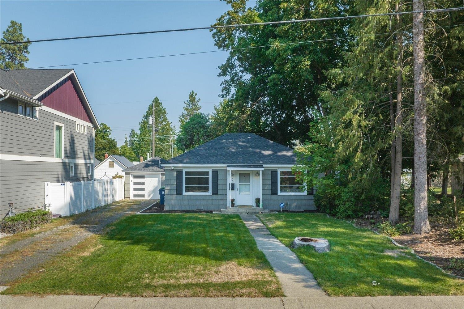 30 W 32nd Ave
