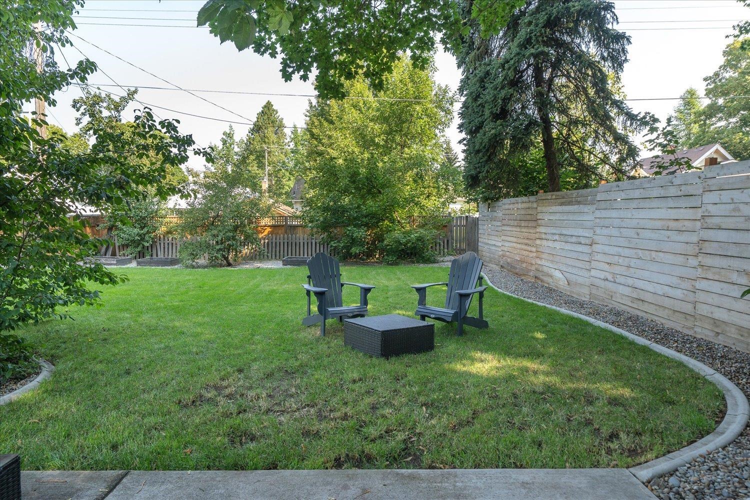 30 W 32nd Ave