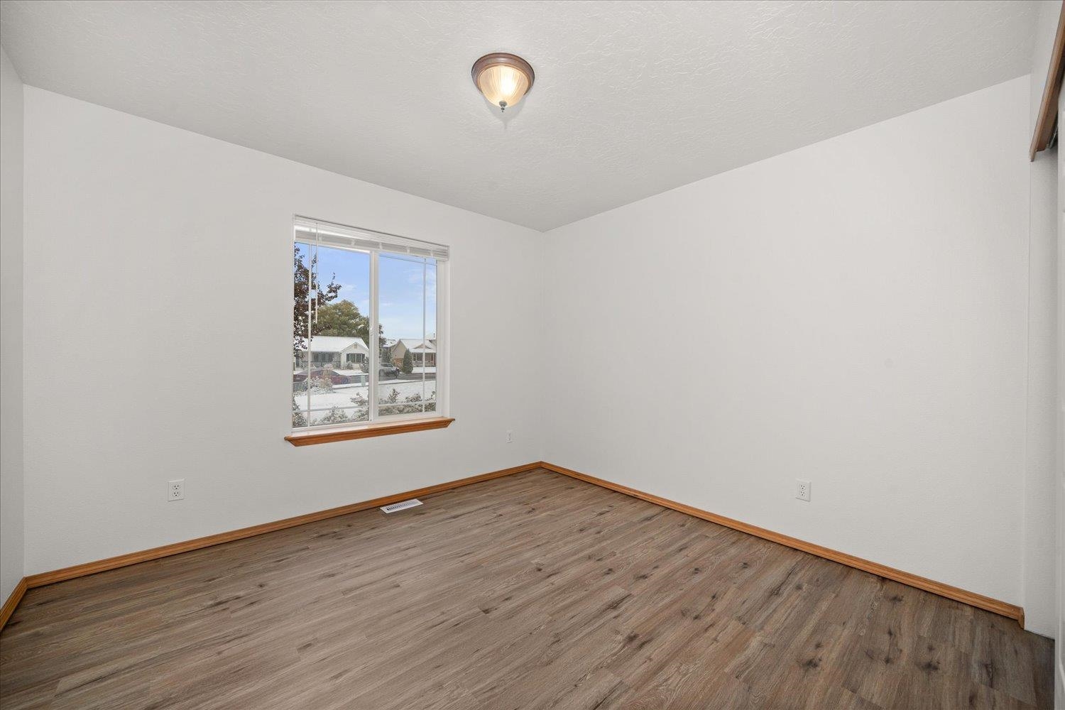 7919 S Strawberry St