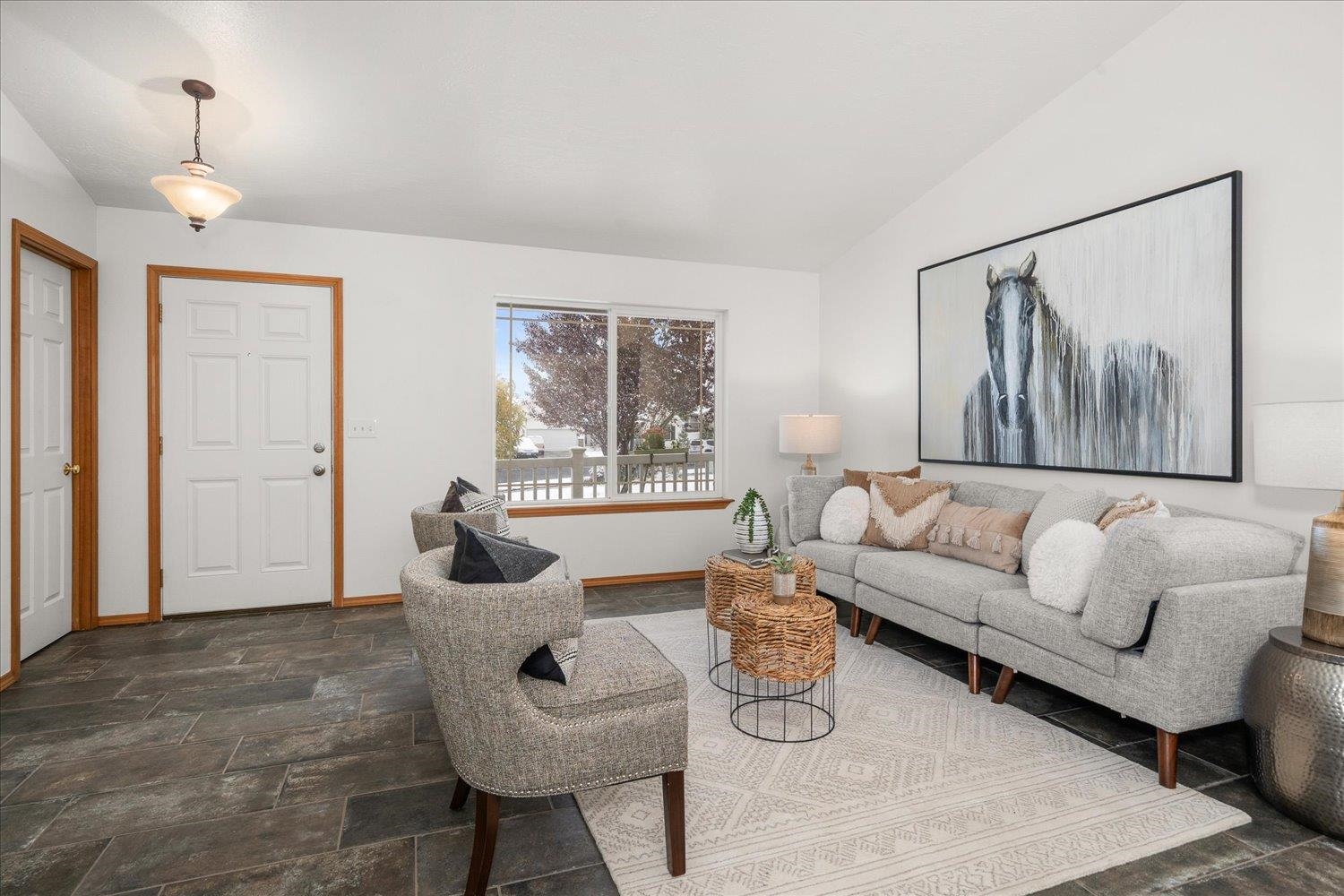 7919 S Strawberry St