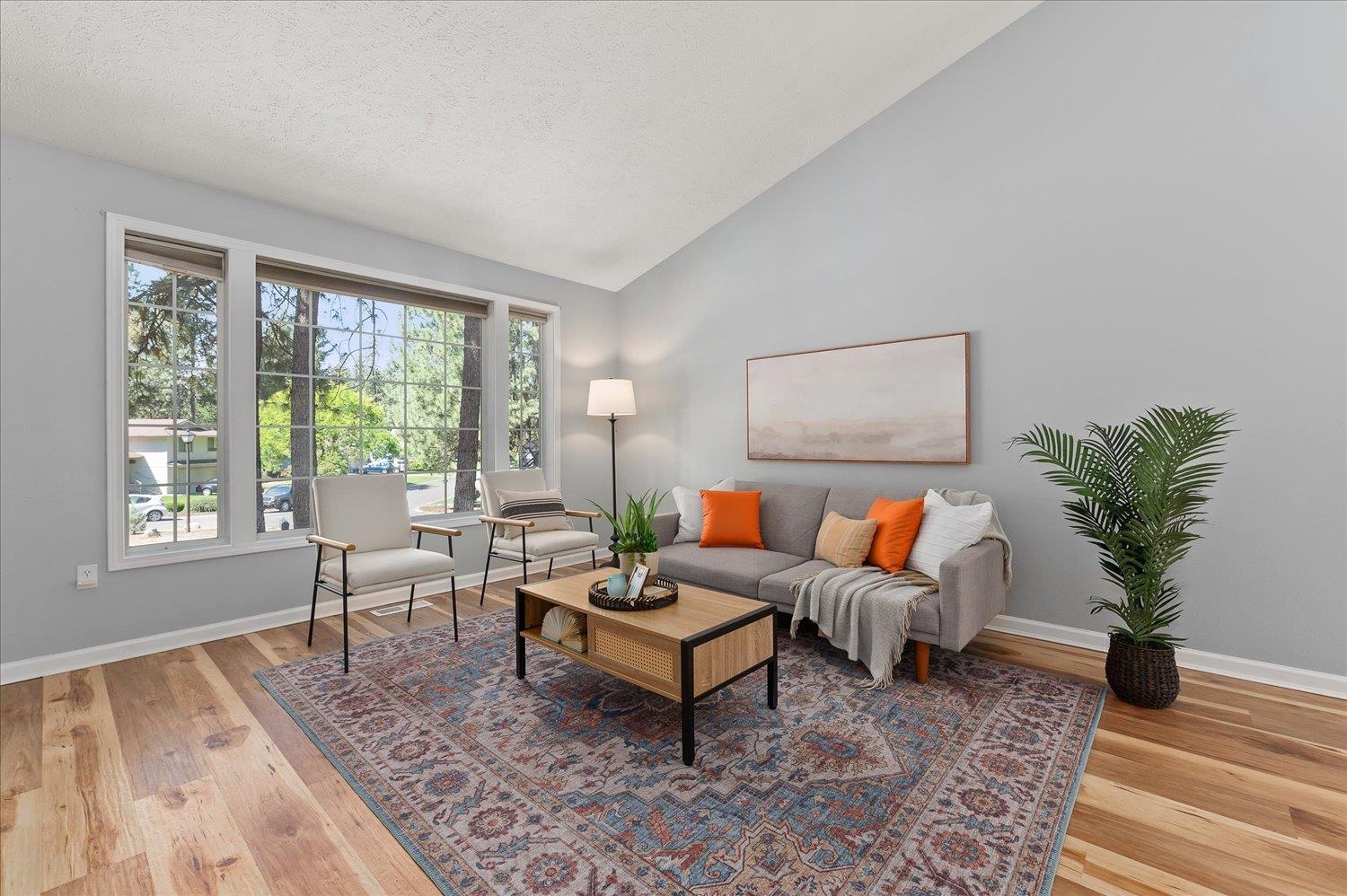 1204 W Candlewood Ct