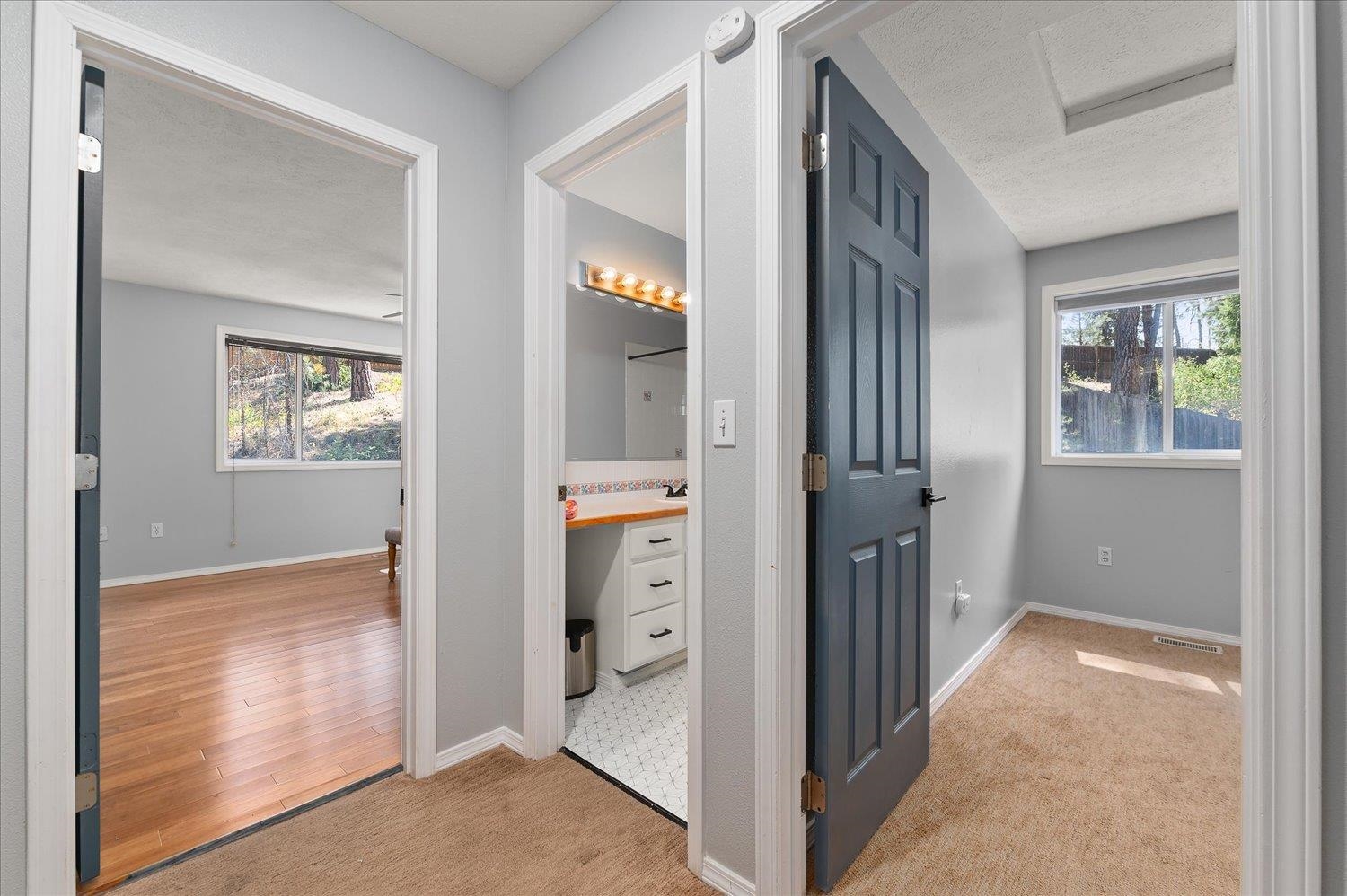 1204 W Candlewood Ct