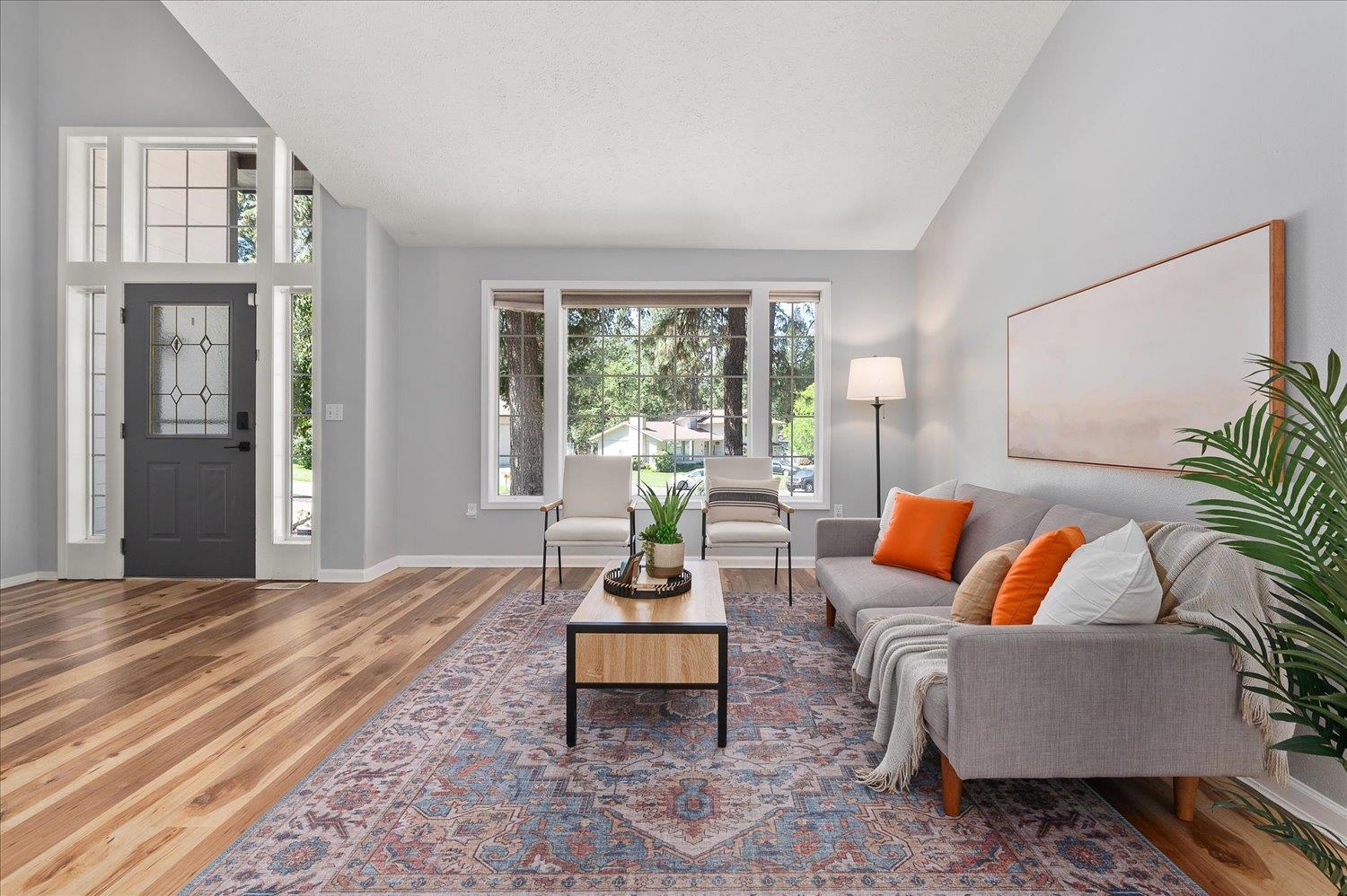 1204 W Candlewood Ct