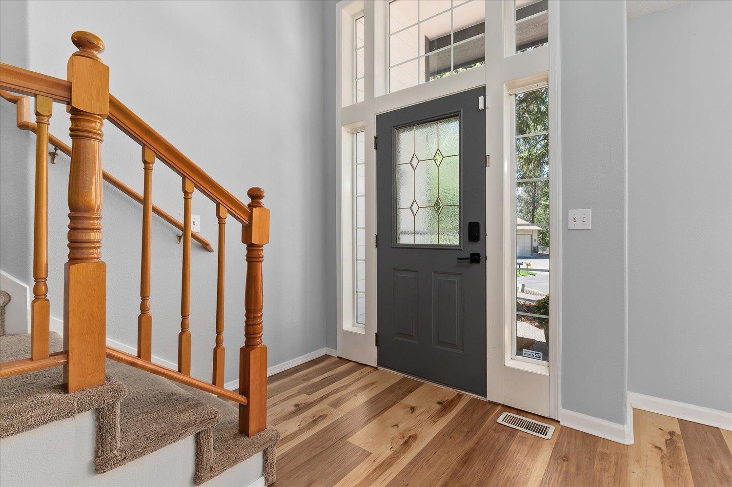 1204 W Candlewood Ct