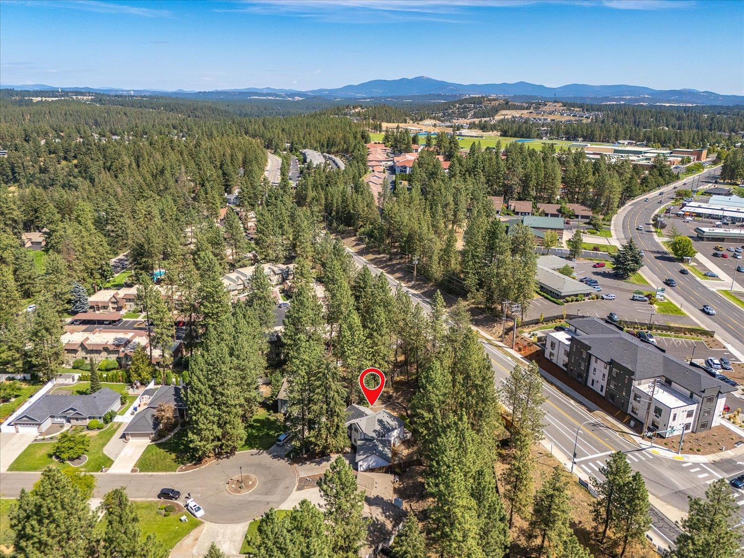 1204 W Candlewood Ct