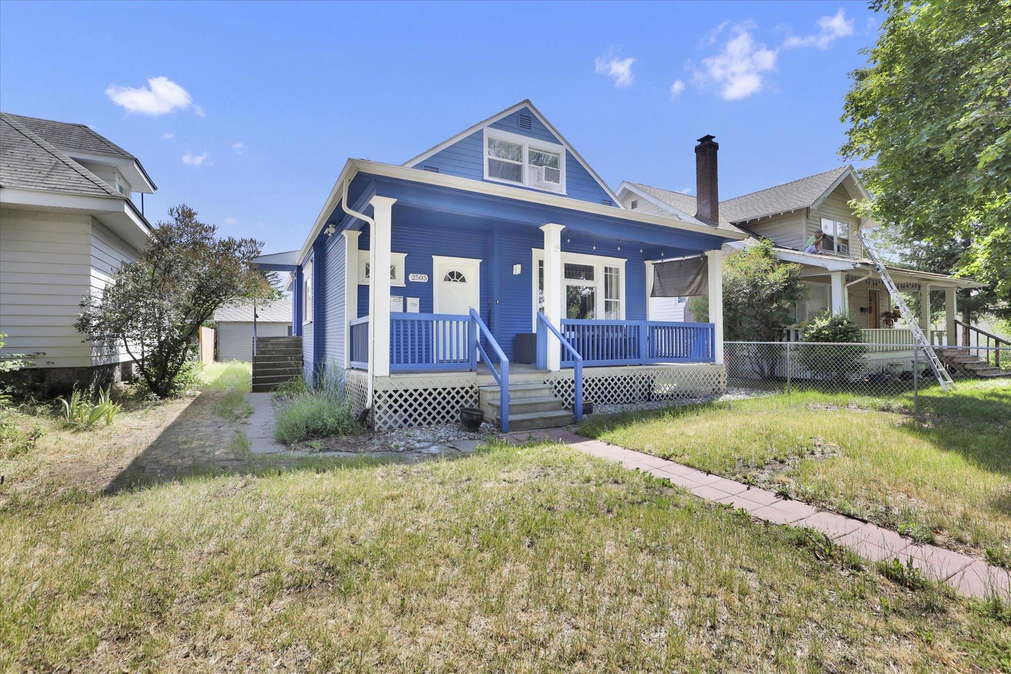 2505 W Mallon Ave