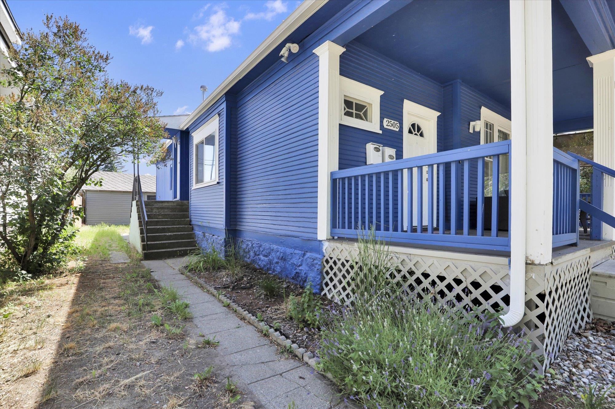 2505 W Mallon Ave