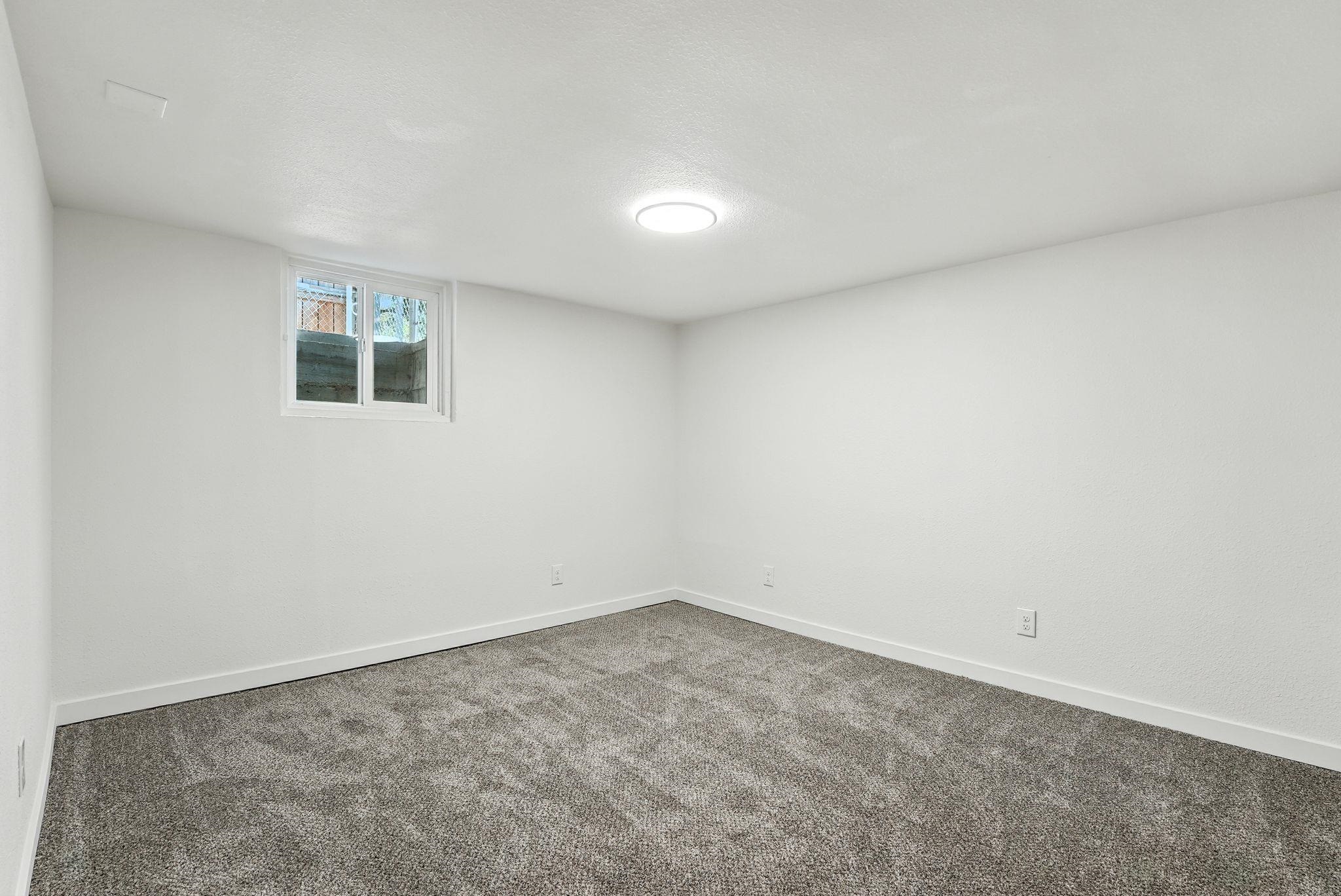 5111 N Elgin St