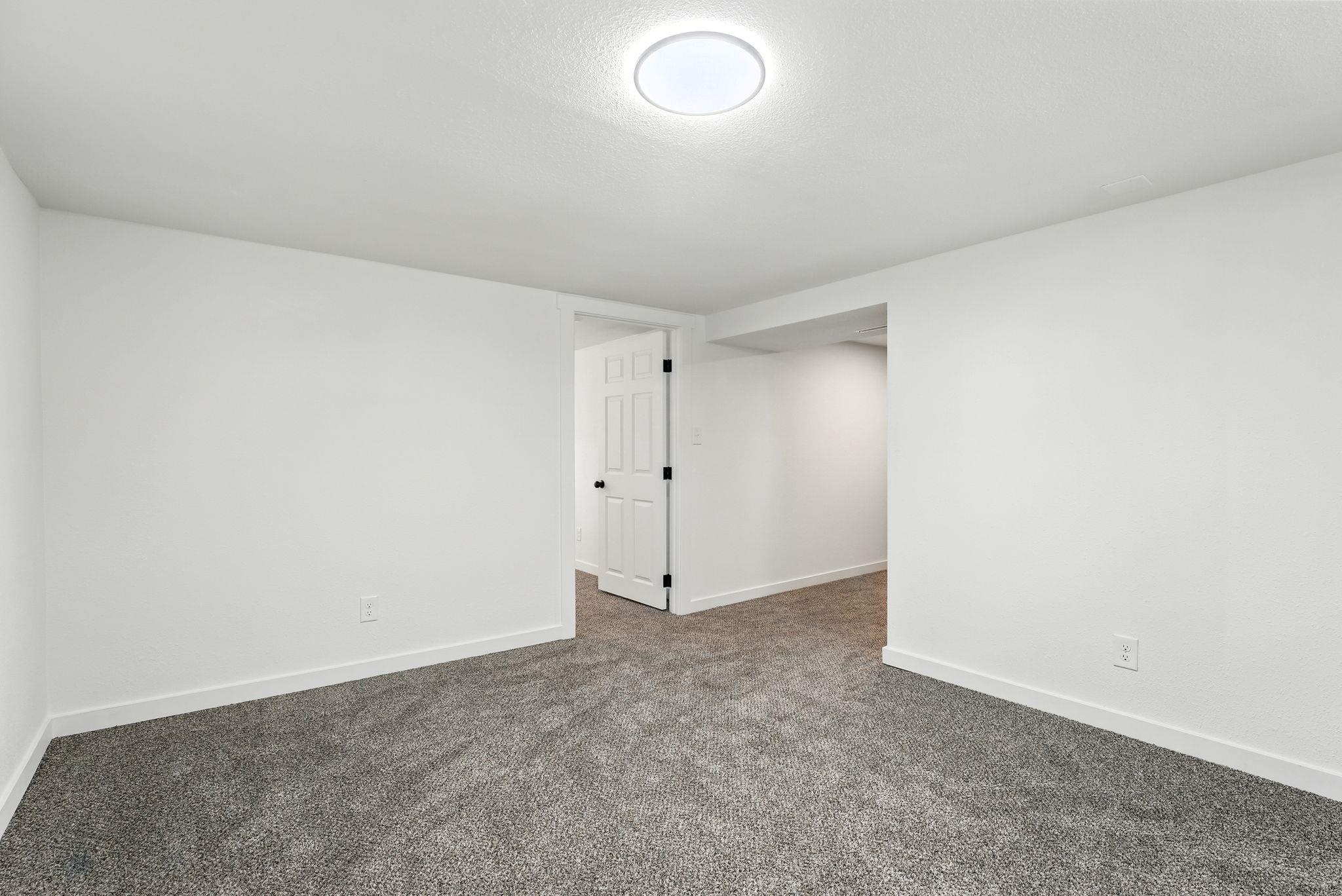 5111 N Elgin St