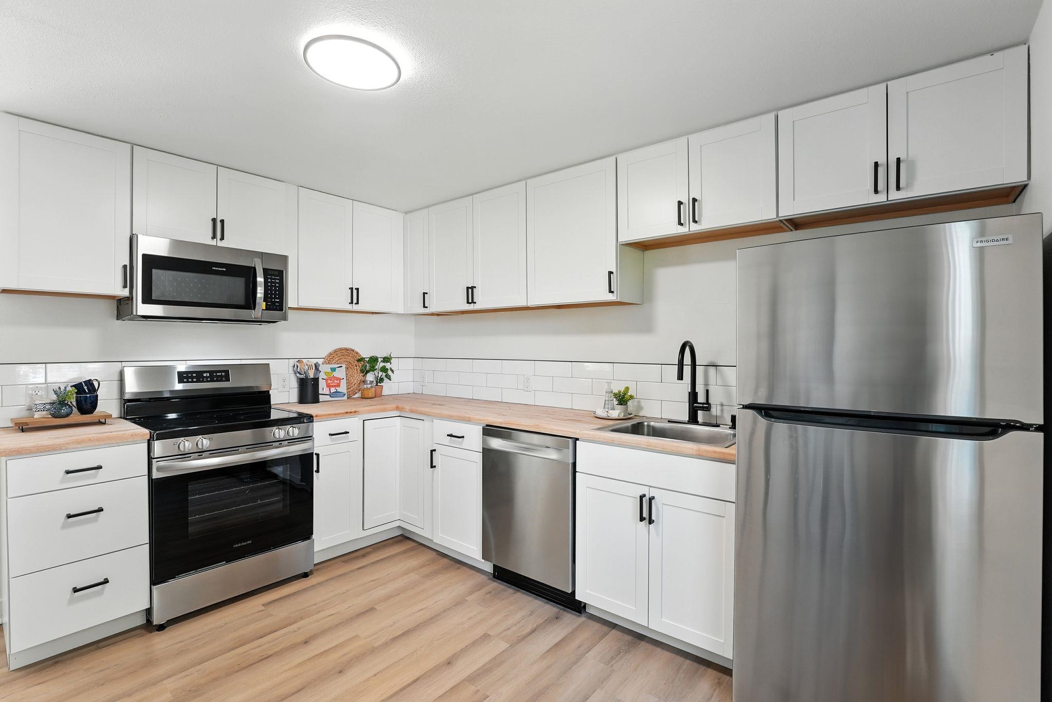 5111 N Elgin St
