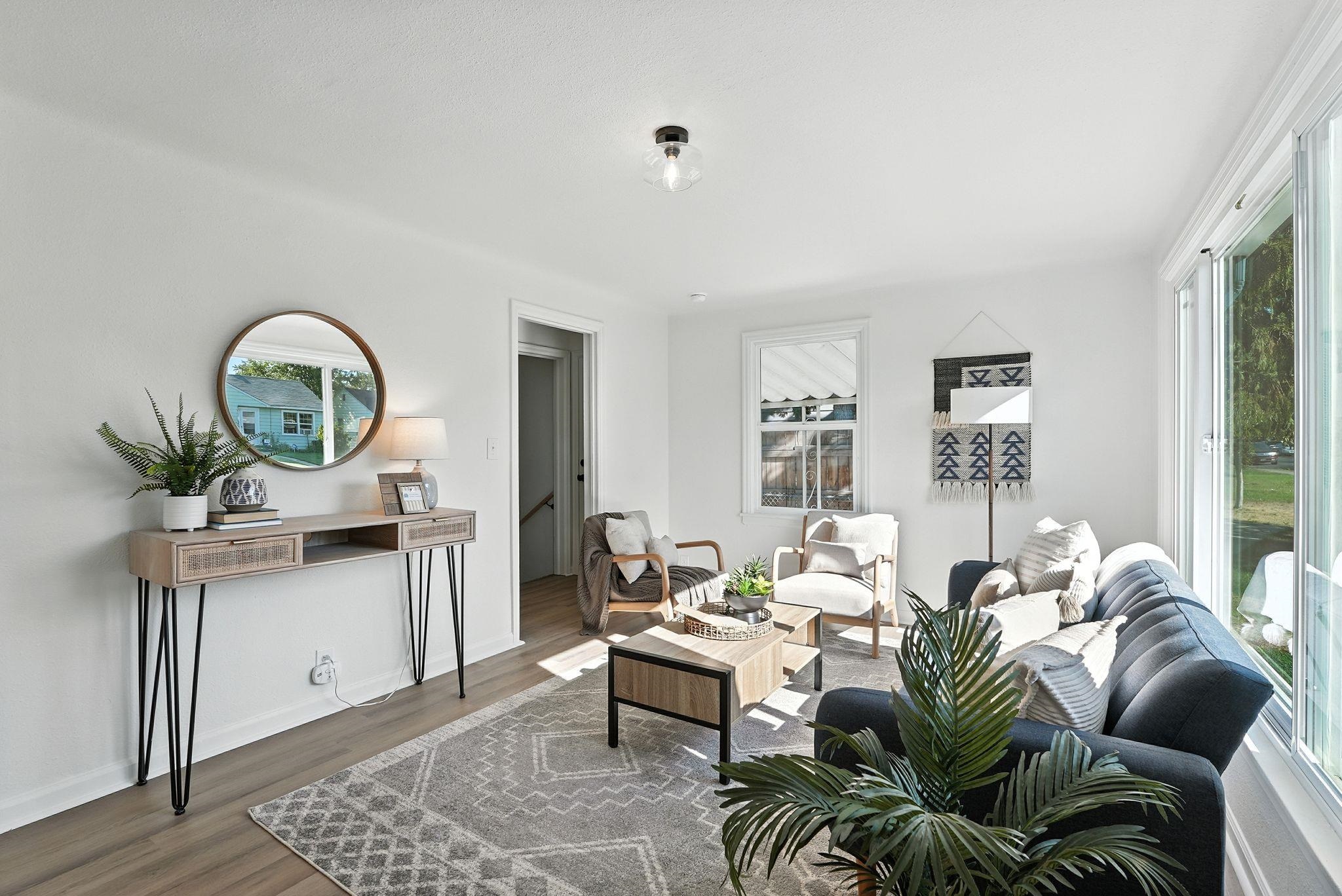 5111 N Elgin St