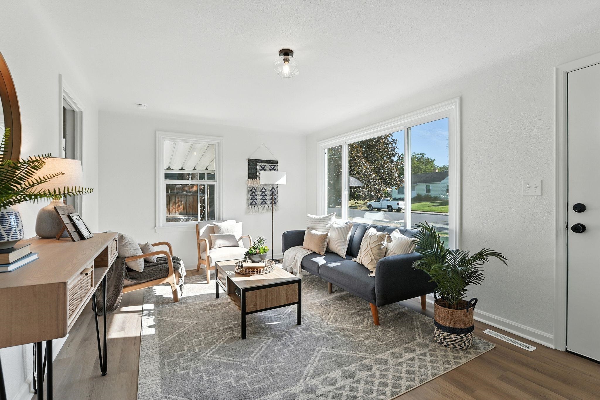 5111 N Elgin St