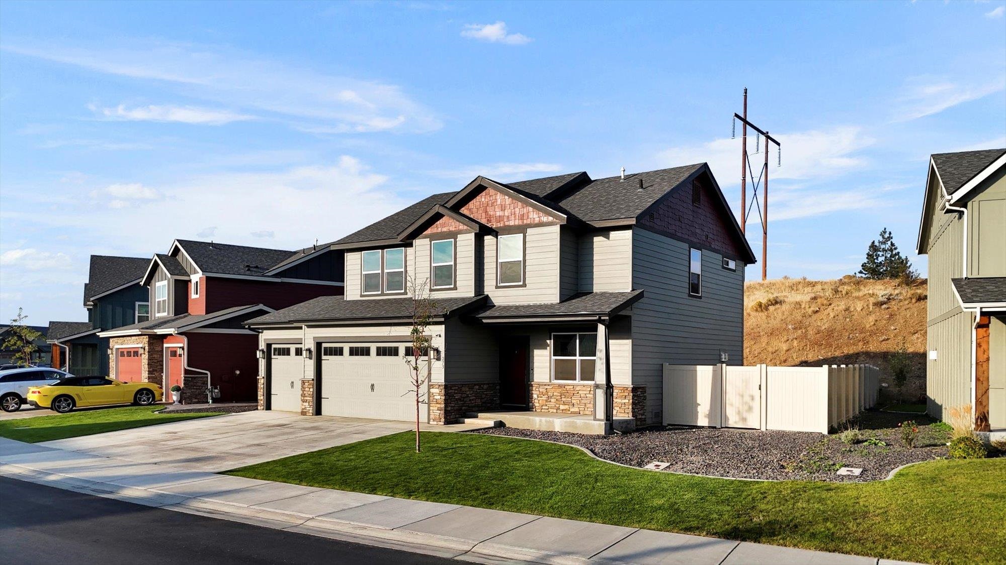 273 S Legacy Ridge Dr