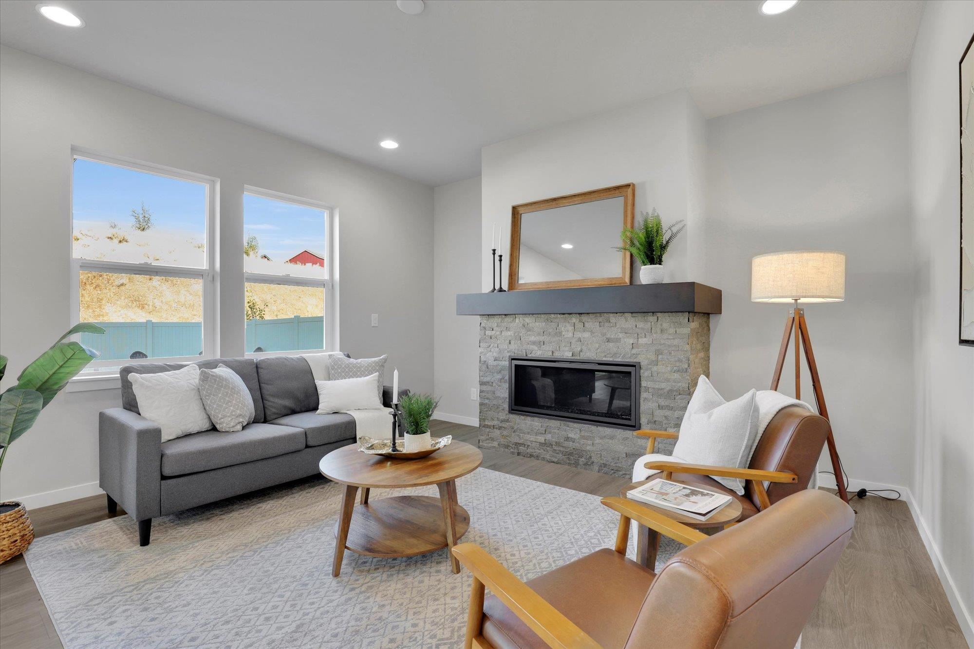 273 S Legacy Ridge Dr