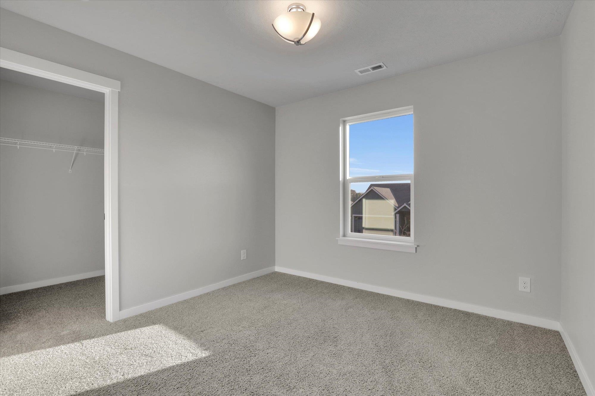 273 S Legacy Ridge Dr