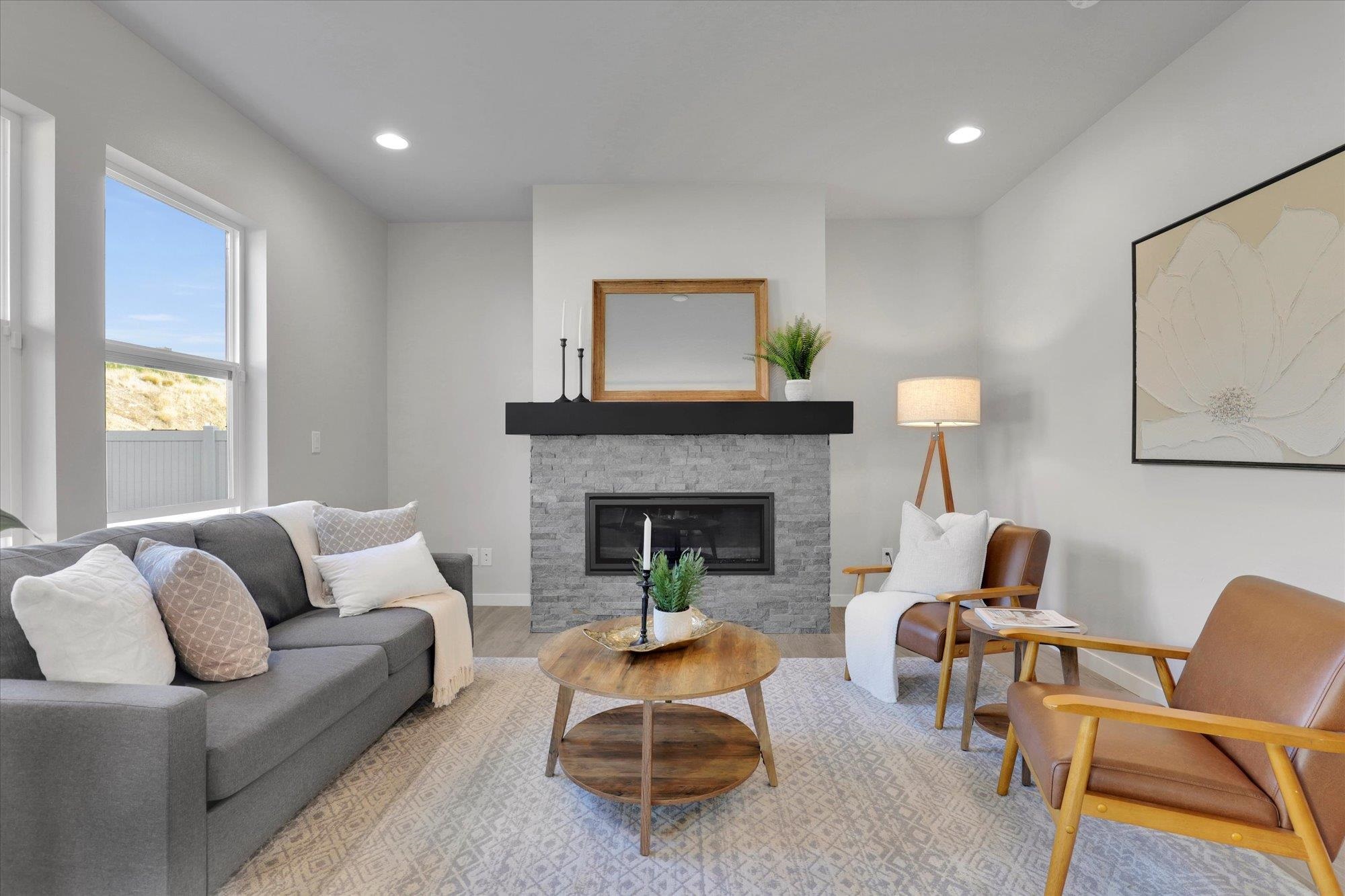 273 S Legacy Ridge Dr