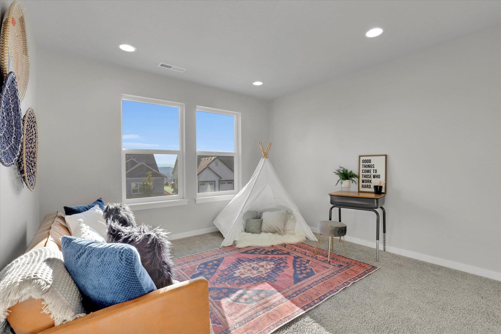 273 S Legacy Ridge Dr