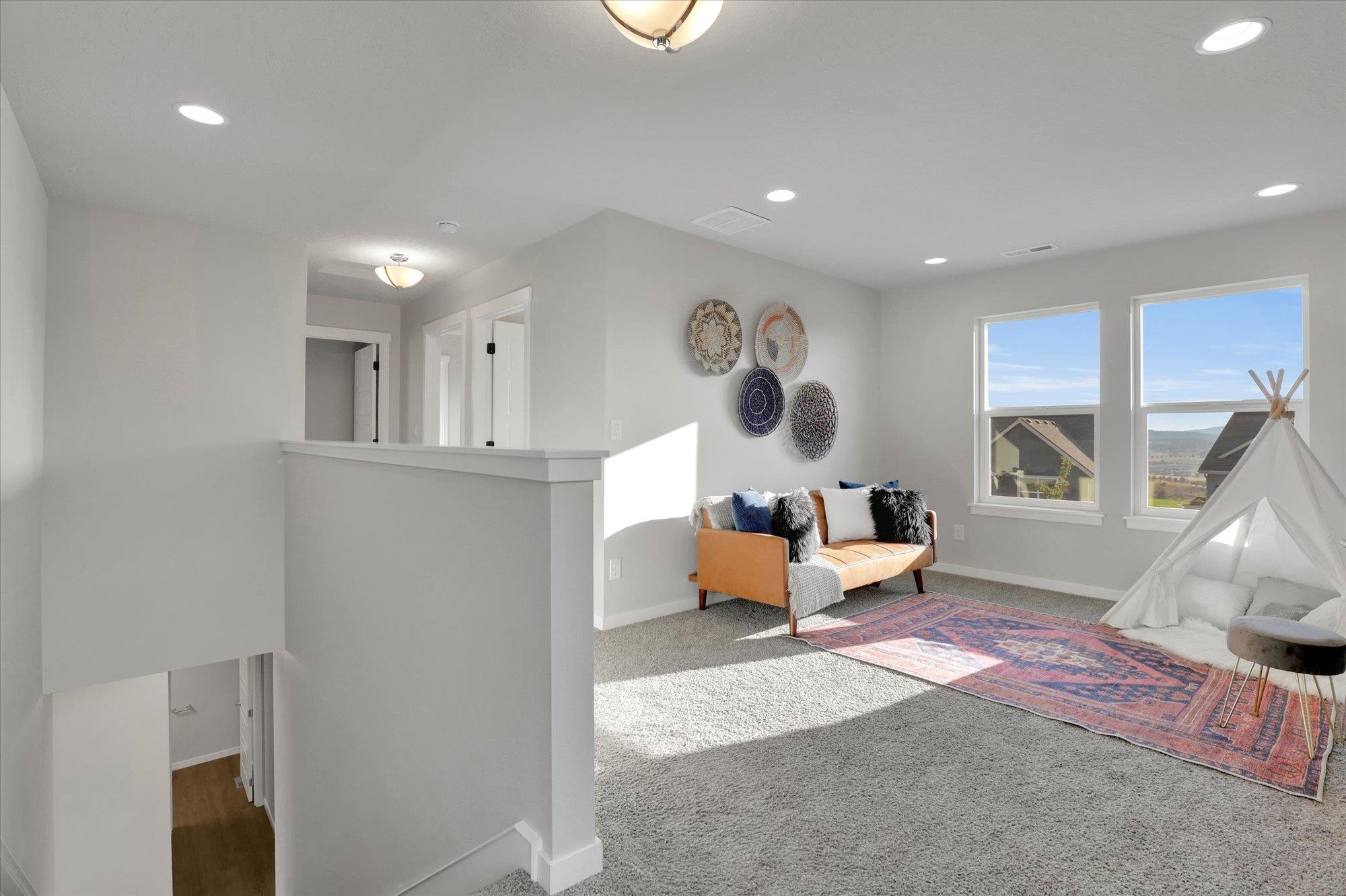 273 S Legacy Ridge Dr