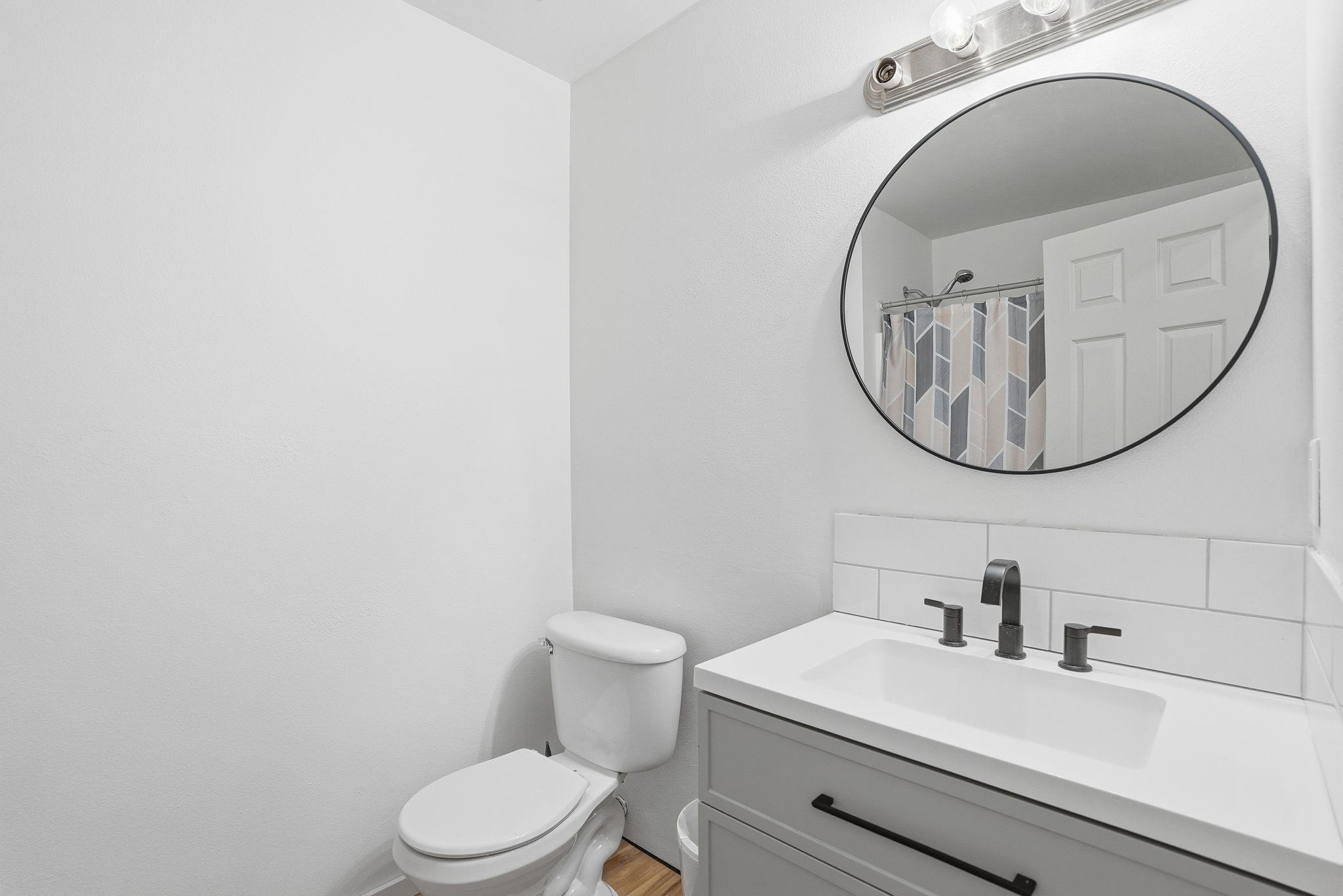 8015 S West Terrace Dr