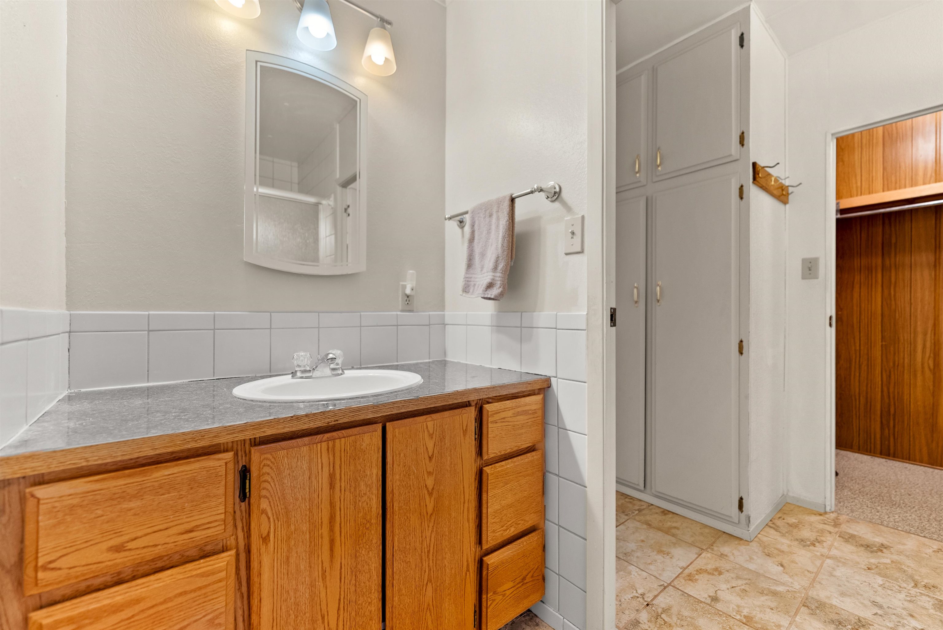 1622 Loomis Oriville Rd