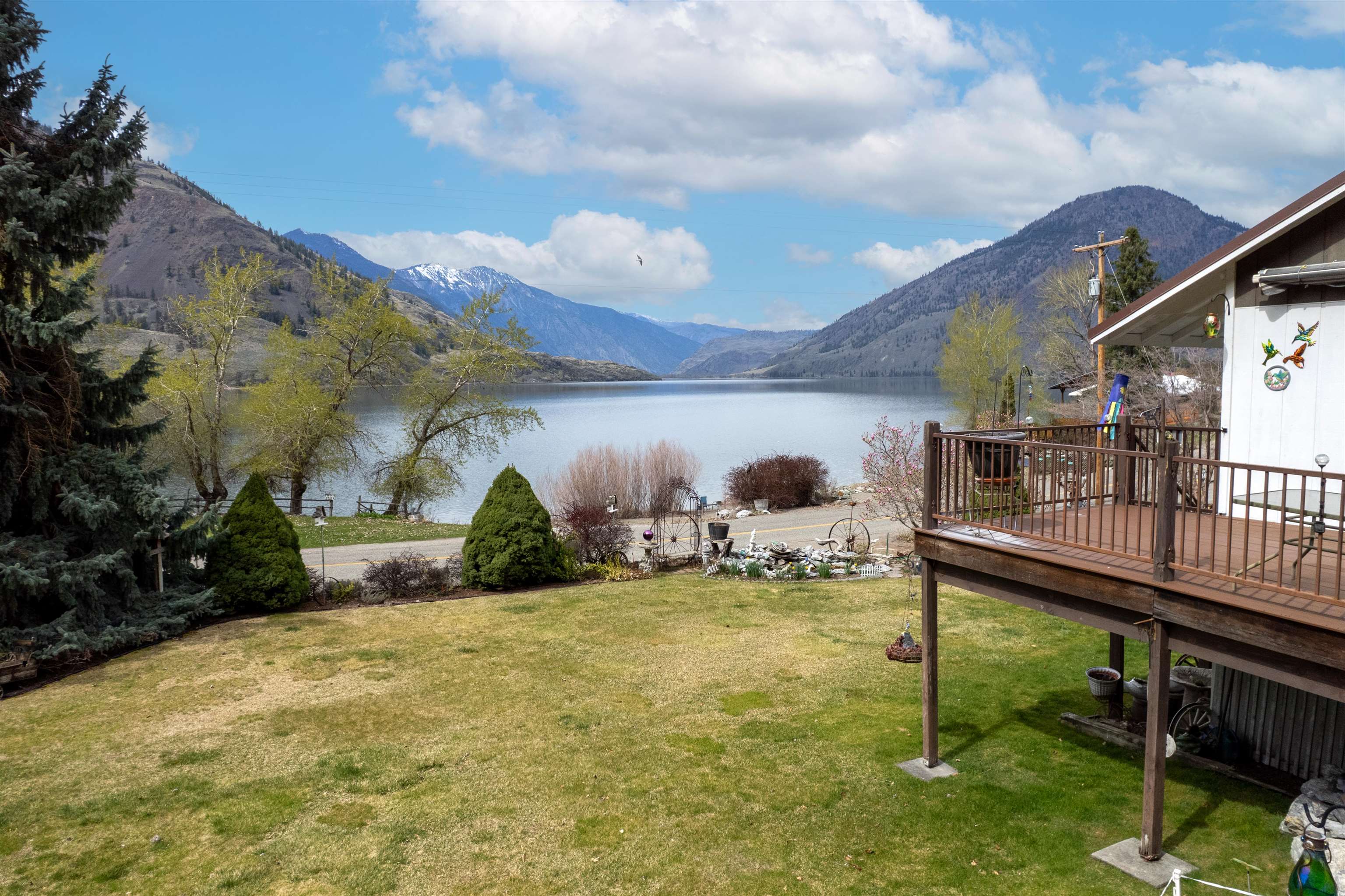 1622 Loomis Oriville Rd