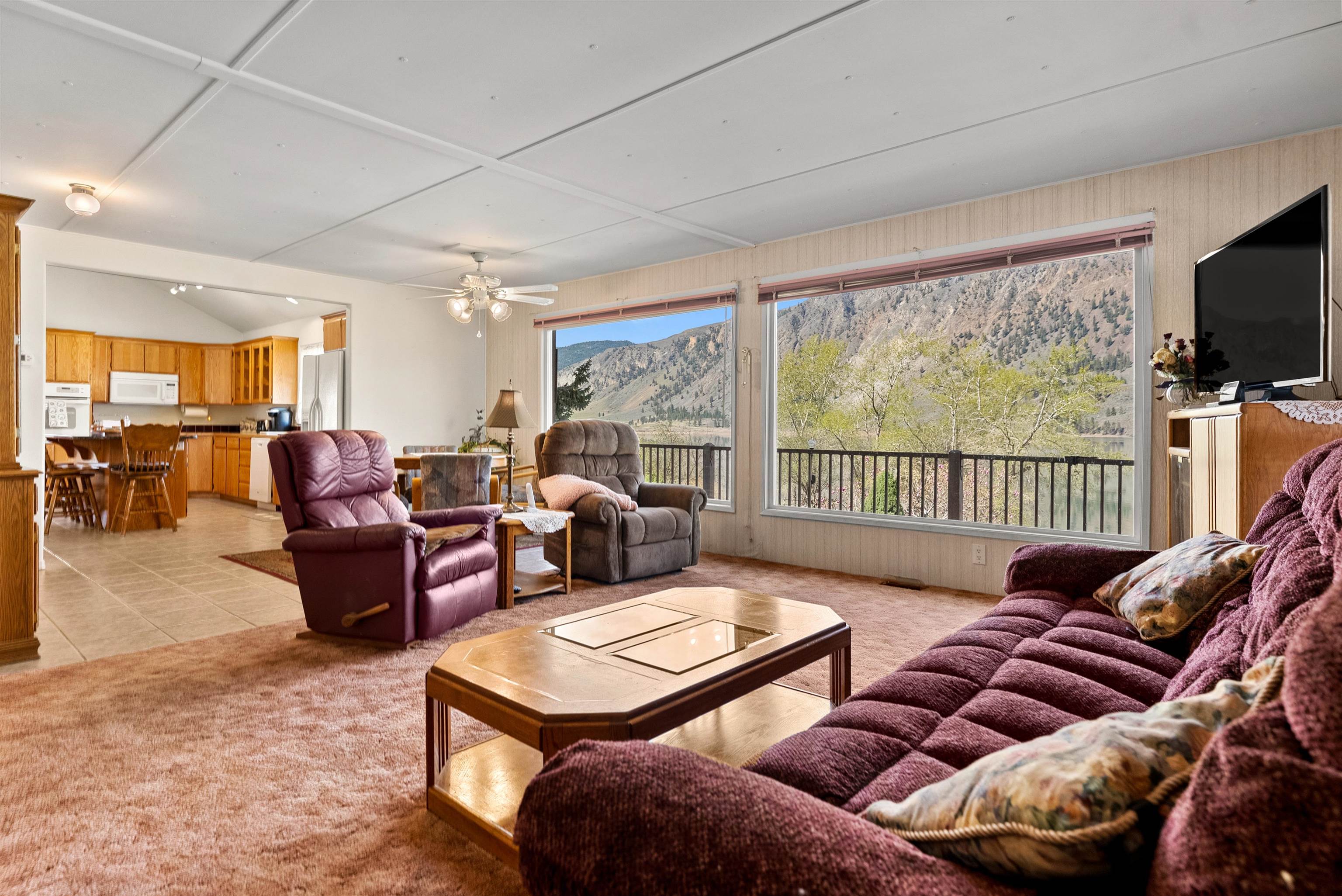 1622 Loomis Oriville Rd