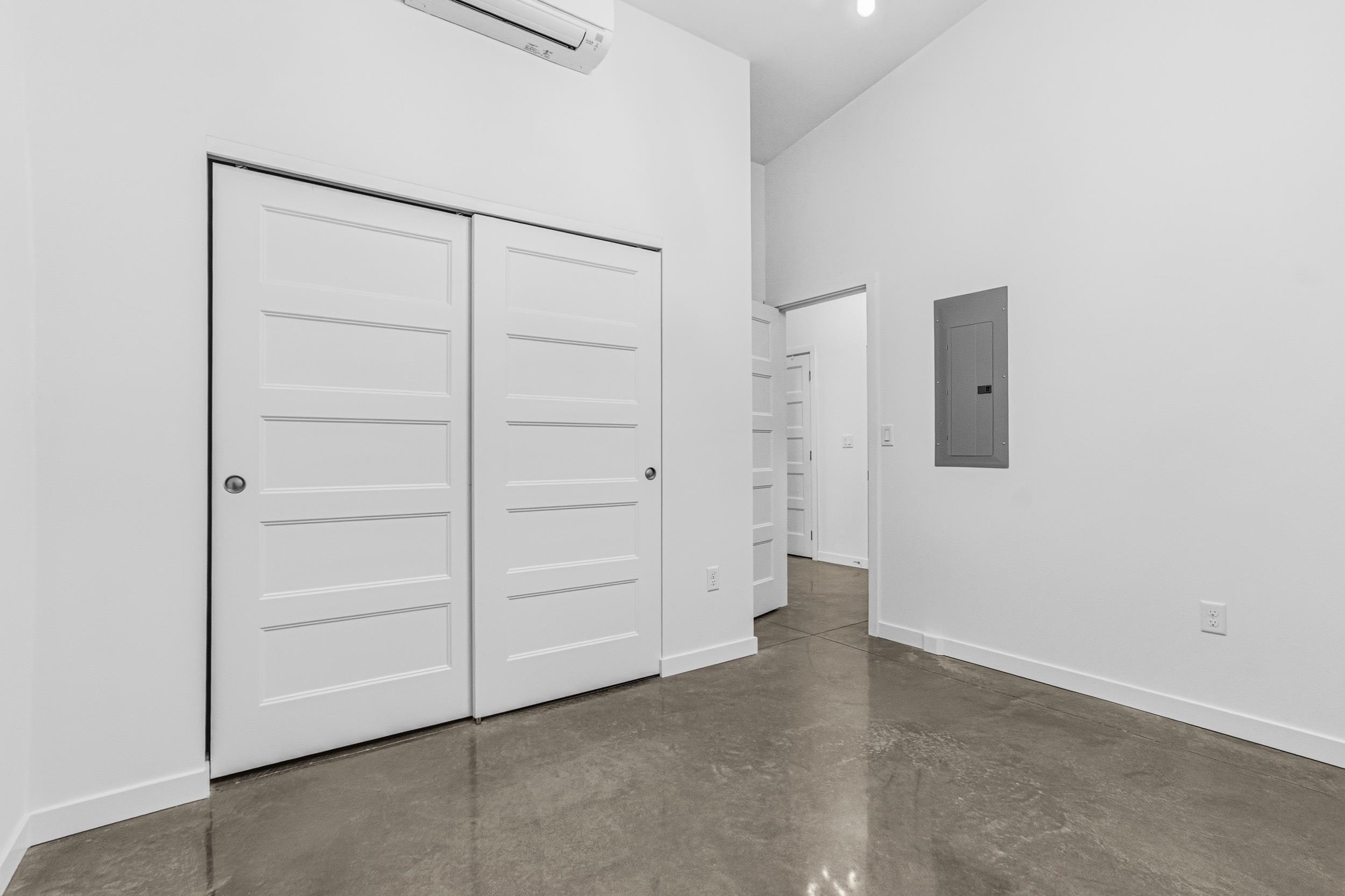 4205 Plum Pt E